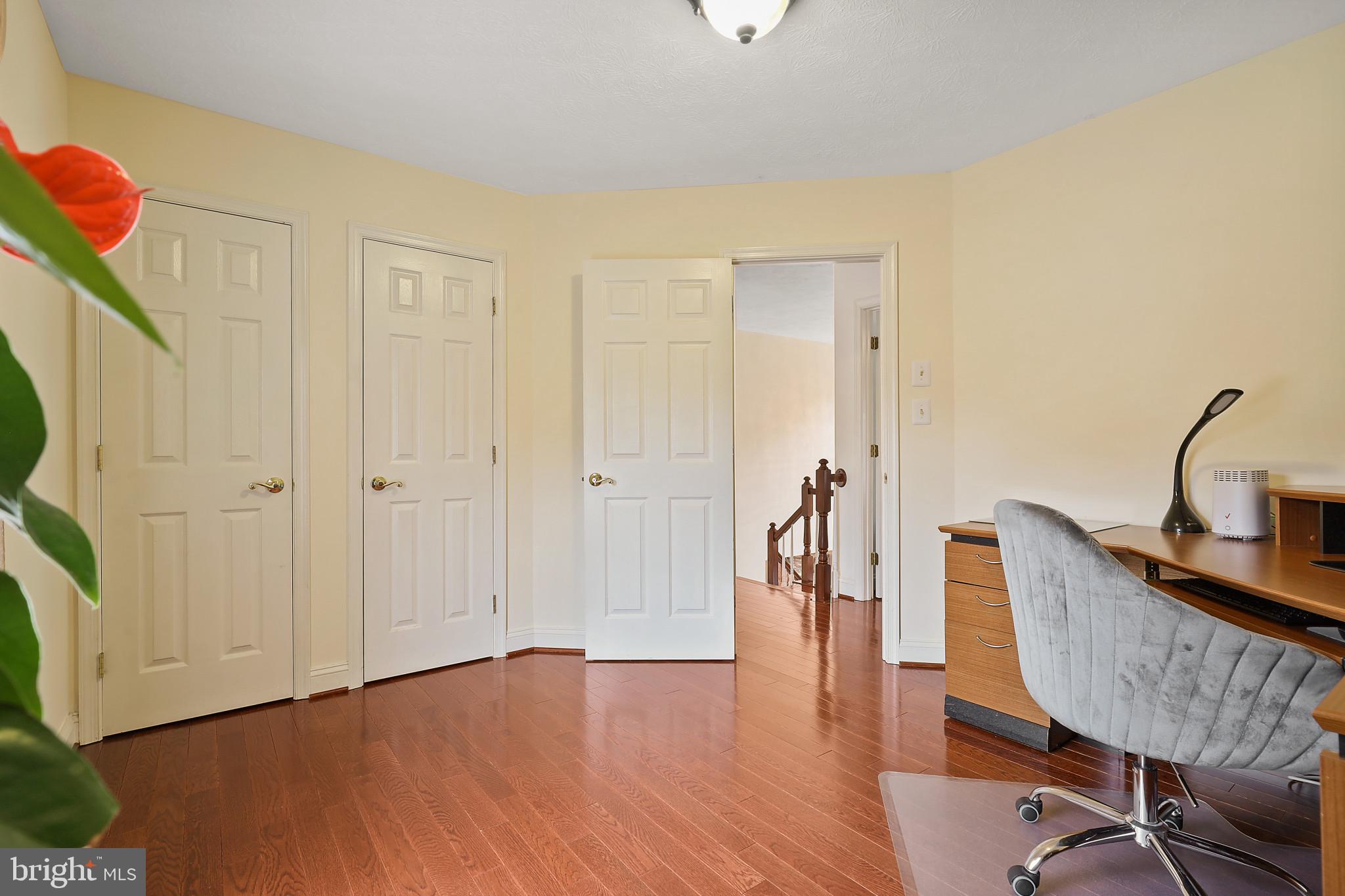 LYONSWOOD - Residential