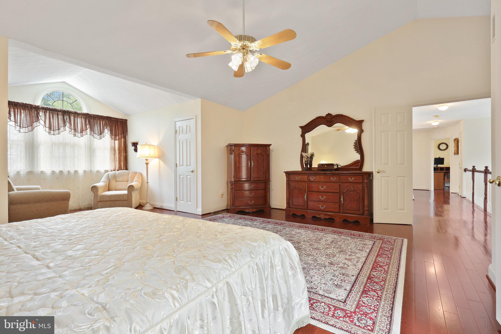 LYONSWOOD - Residential