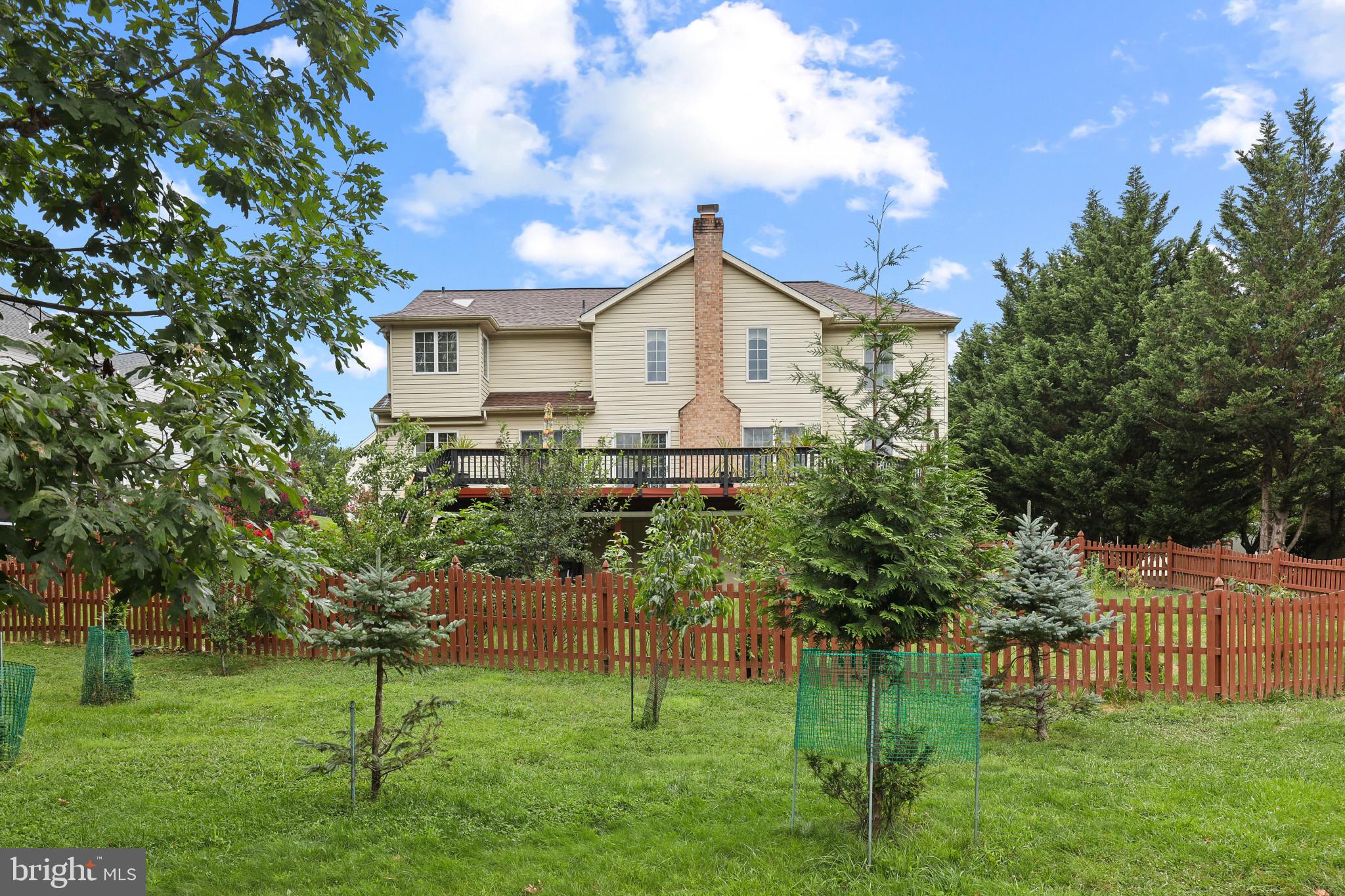 LYONSWOOD - Residential