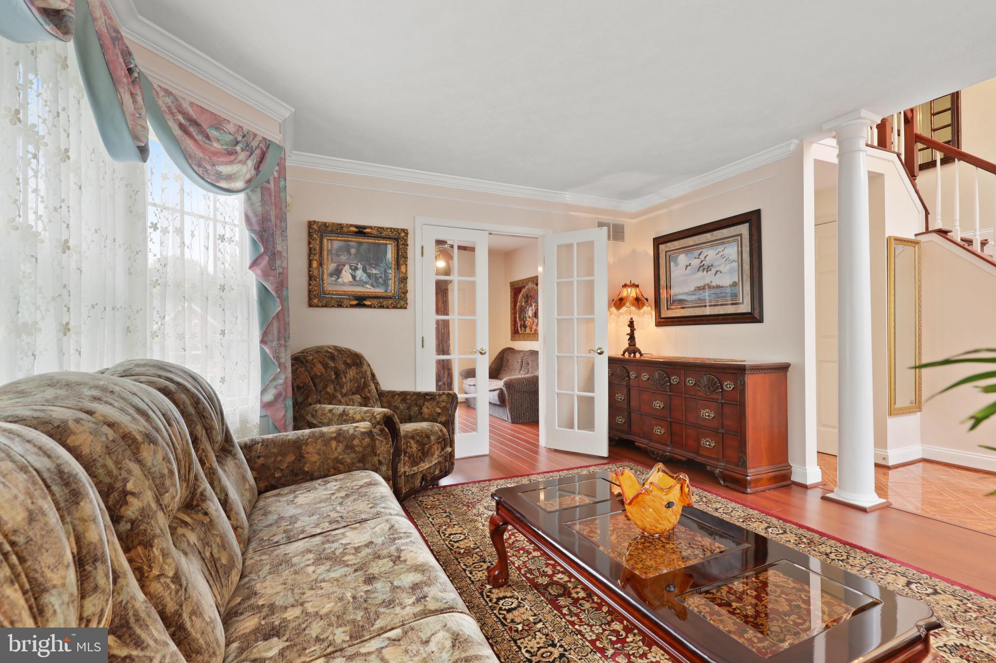 LYONSWOOD - Residential