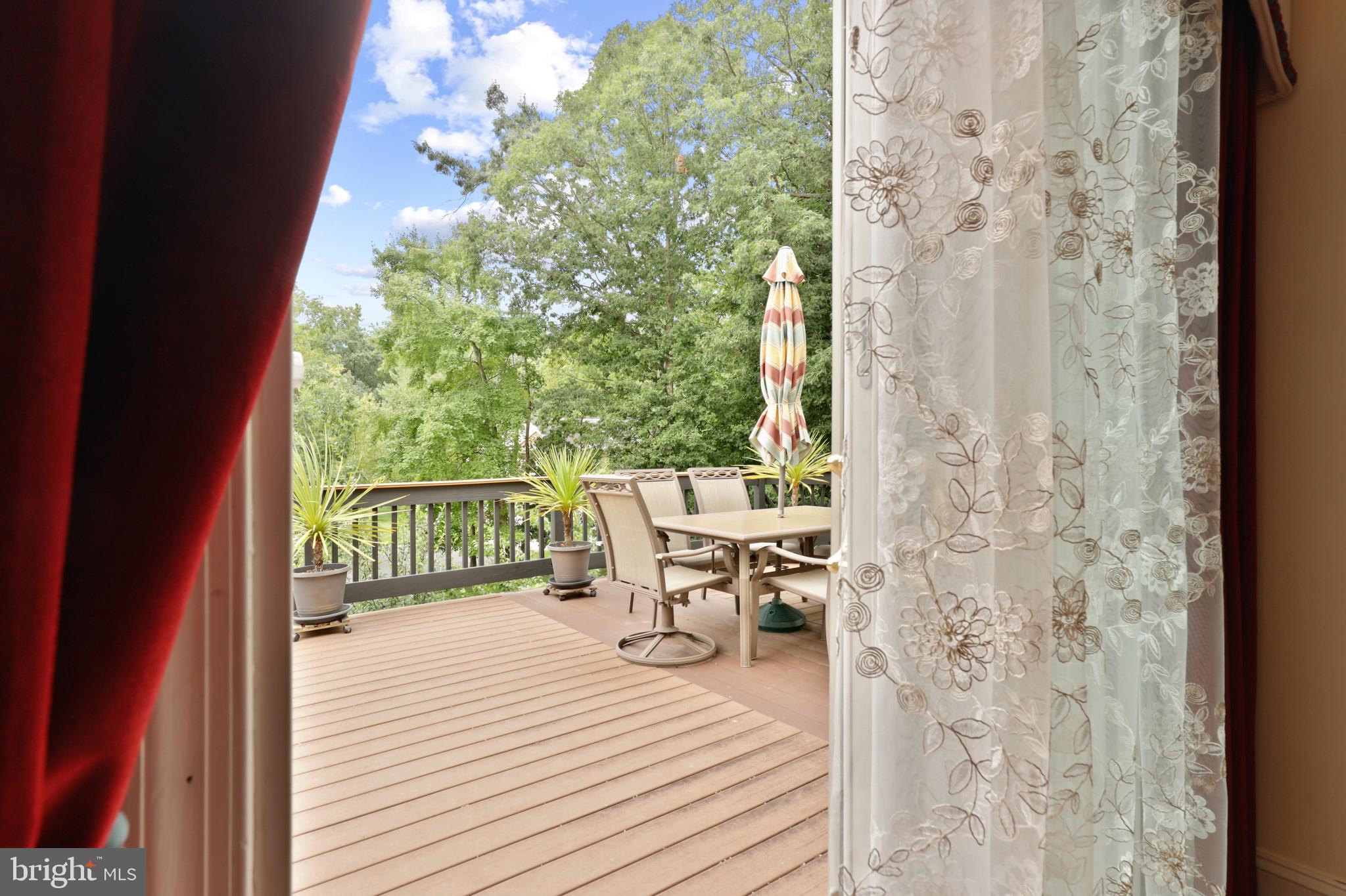 LYONSWOOD - Residential