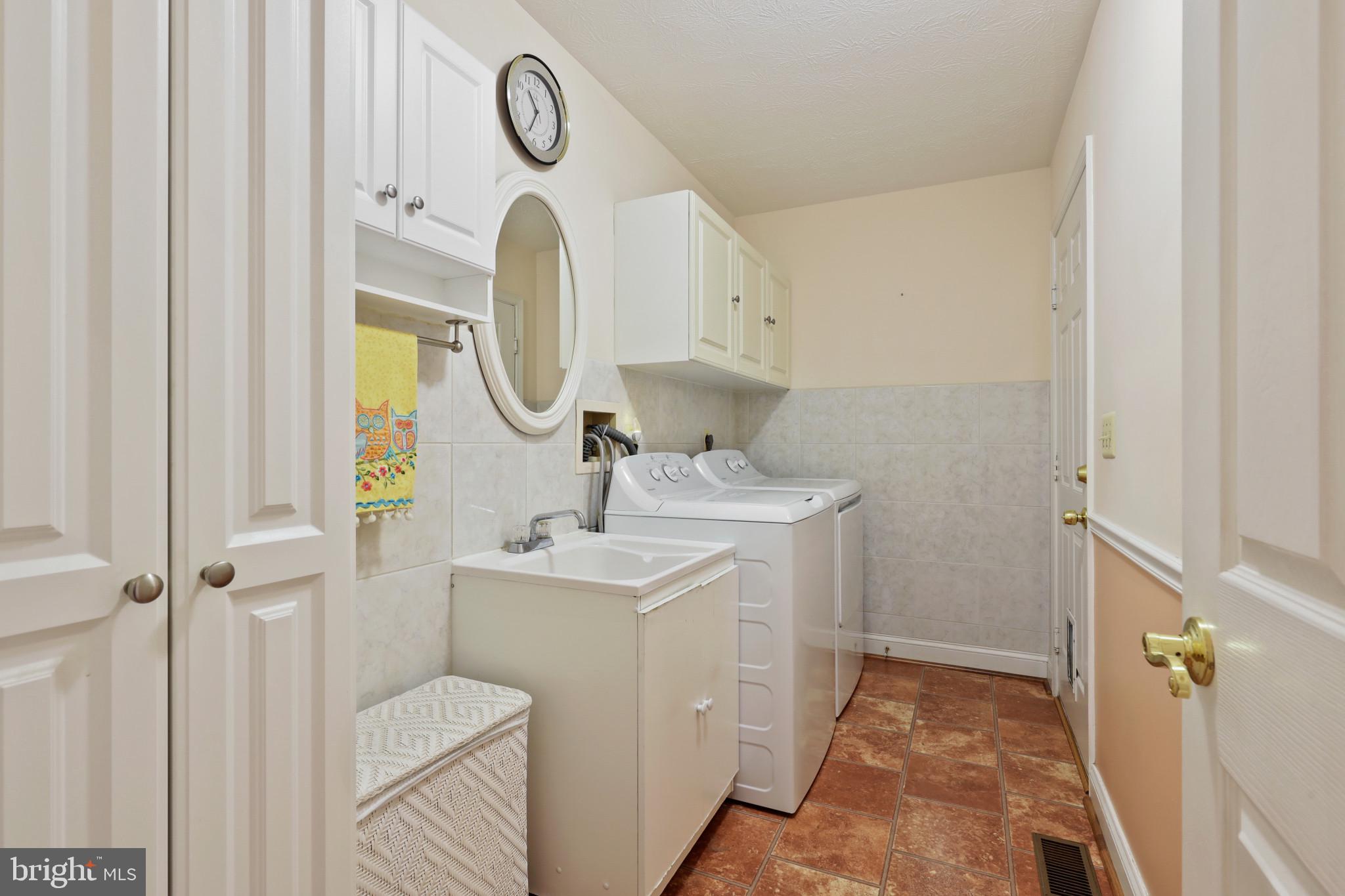 LYONSWOOD - Residential