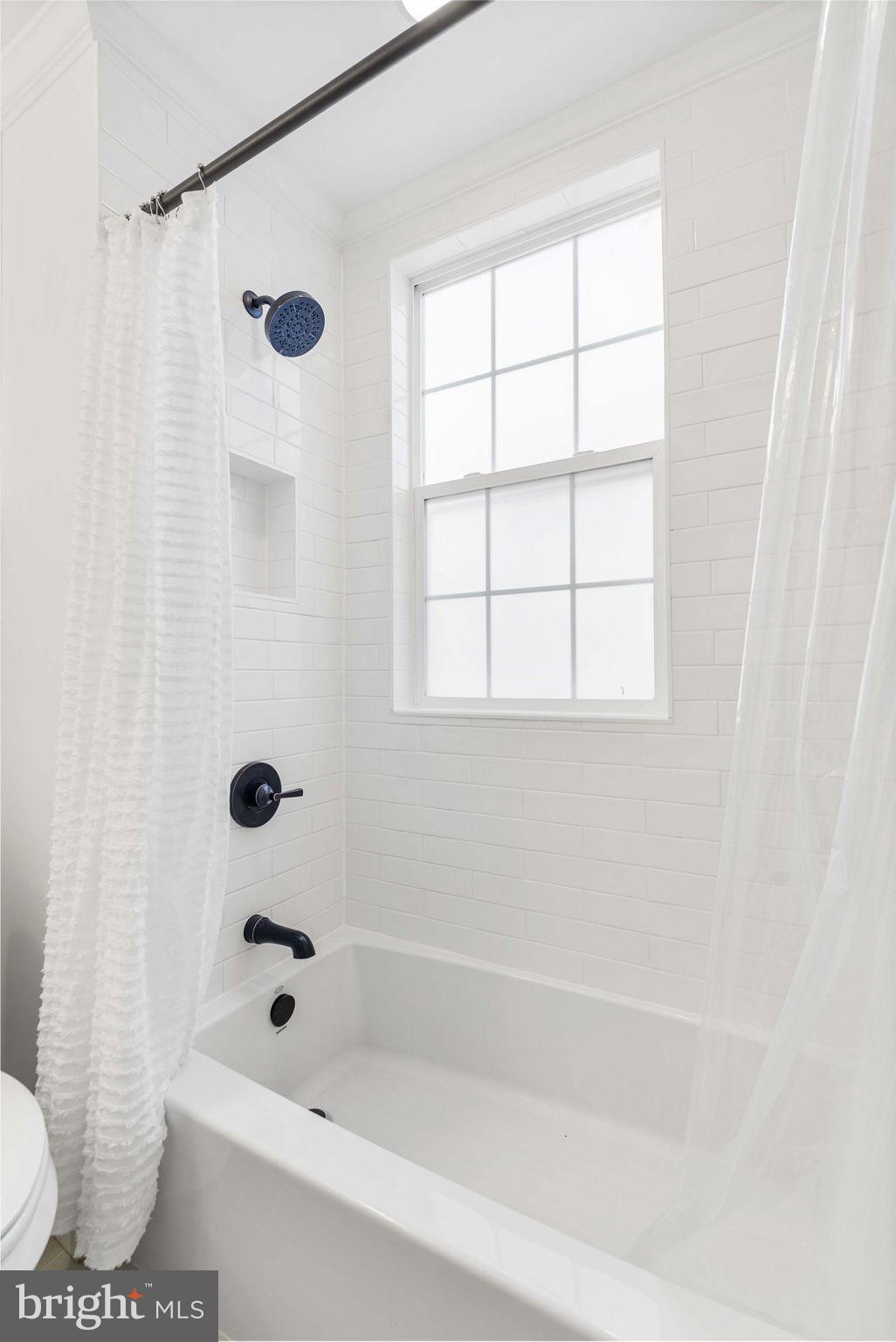 RIVERDALE PARK - Residential