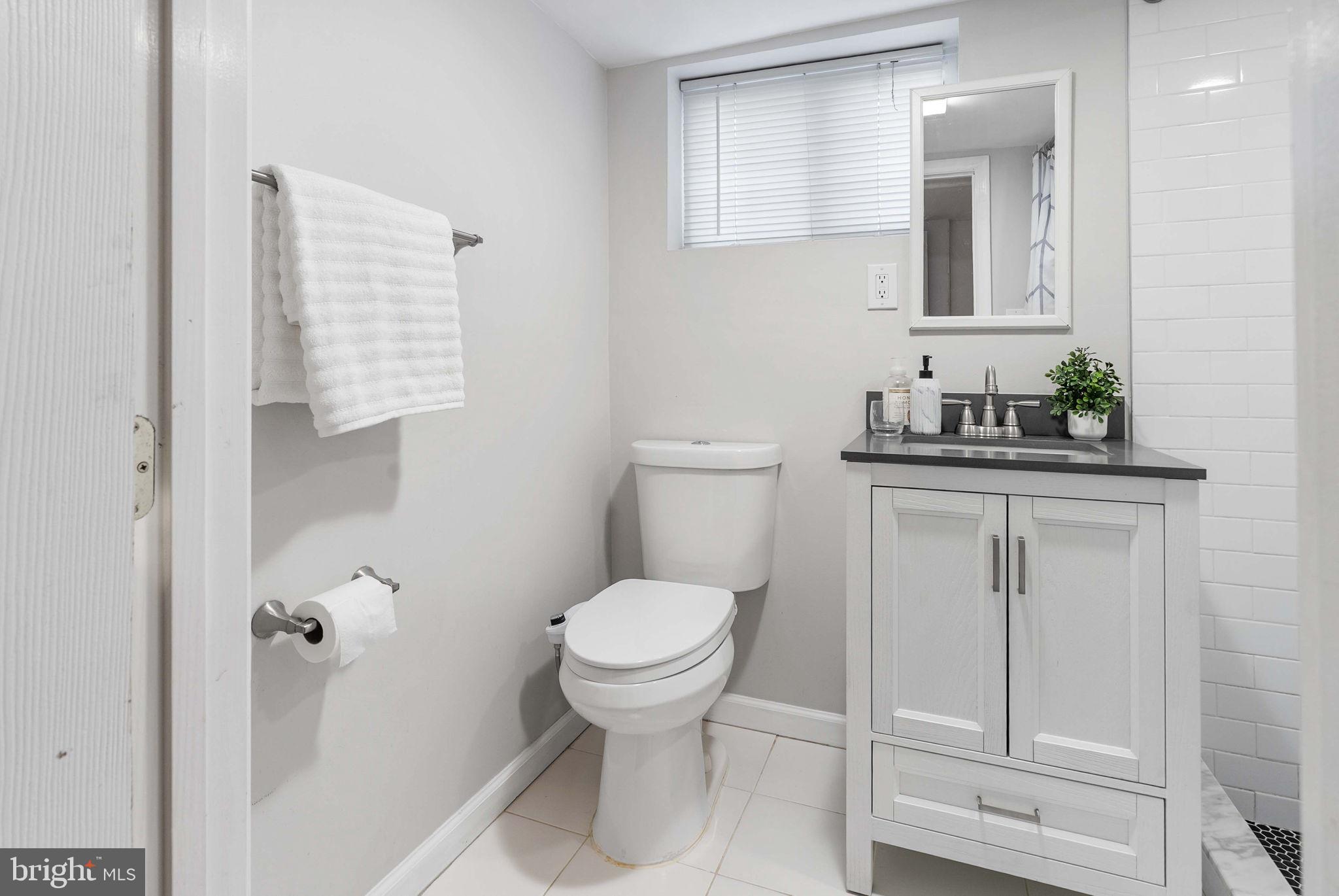 RIVERDALE PARK - Residential