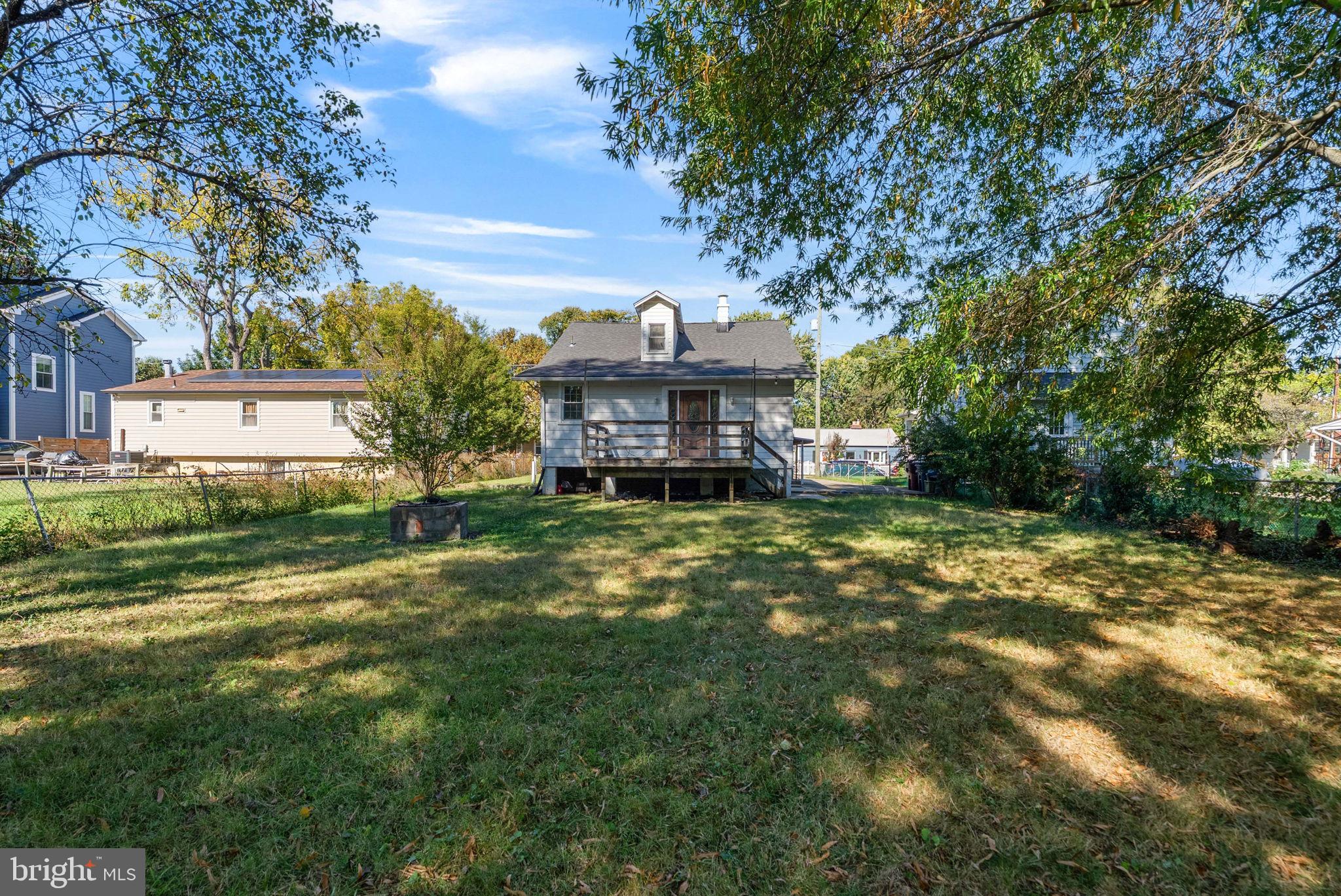 RIVERDALE PARK - Residential