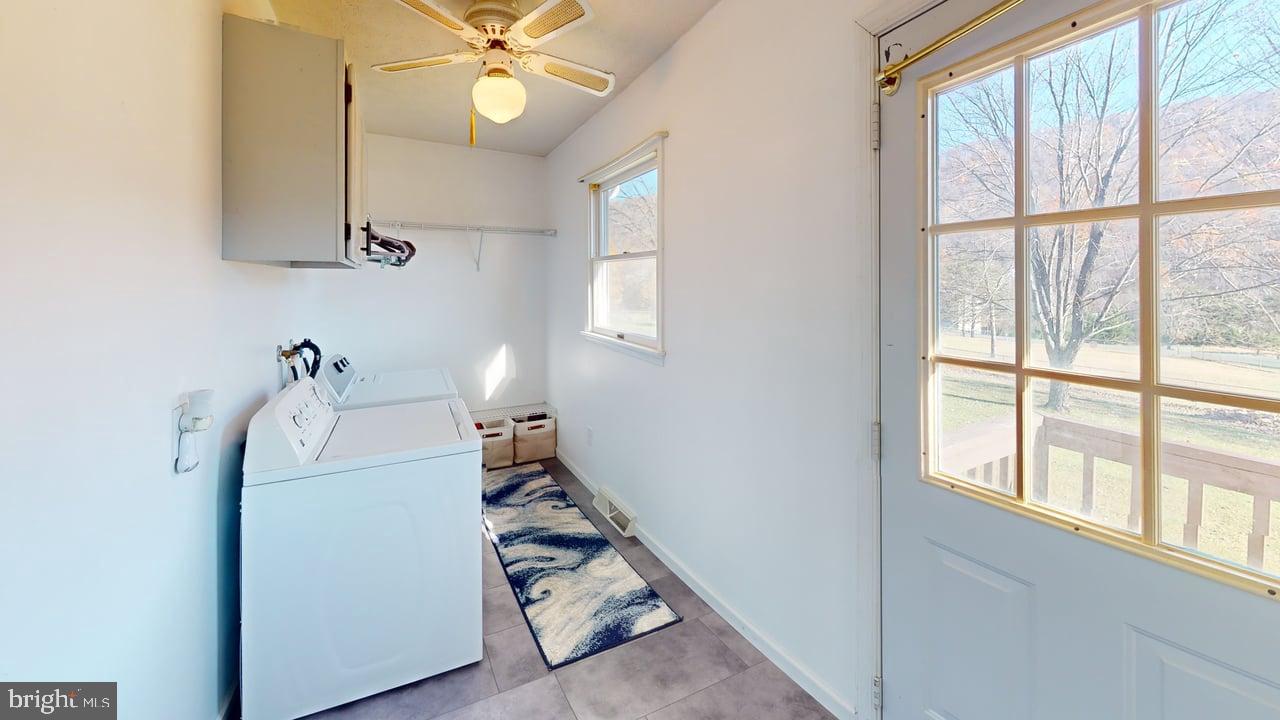 HEALY HEIGHTS - Residential