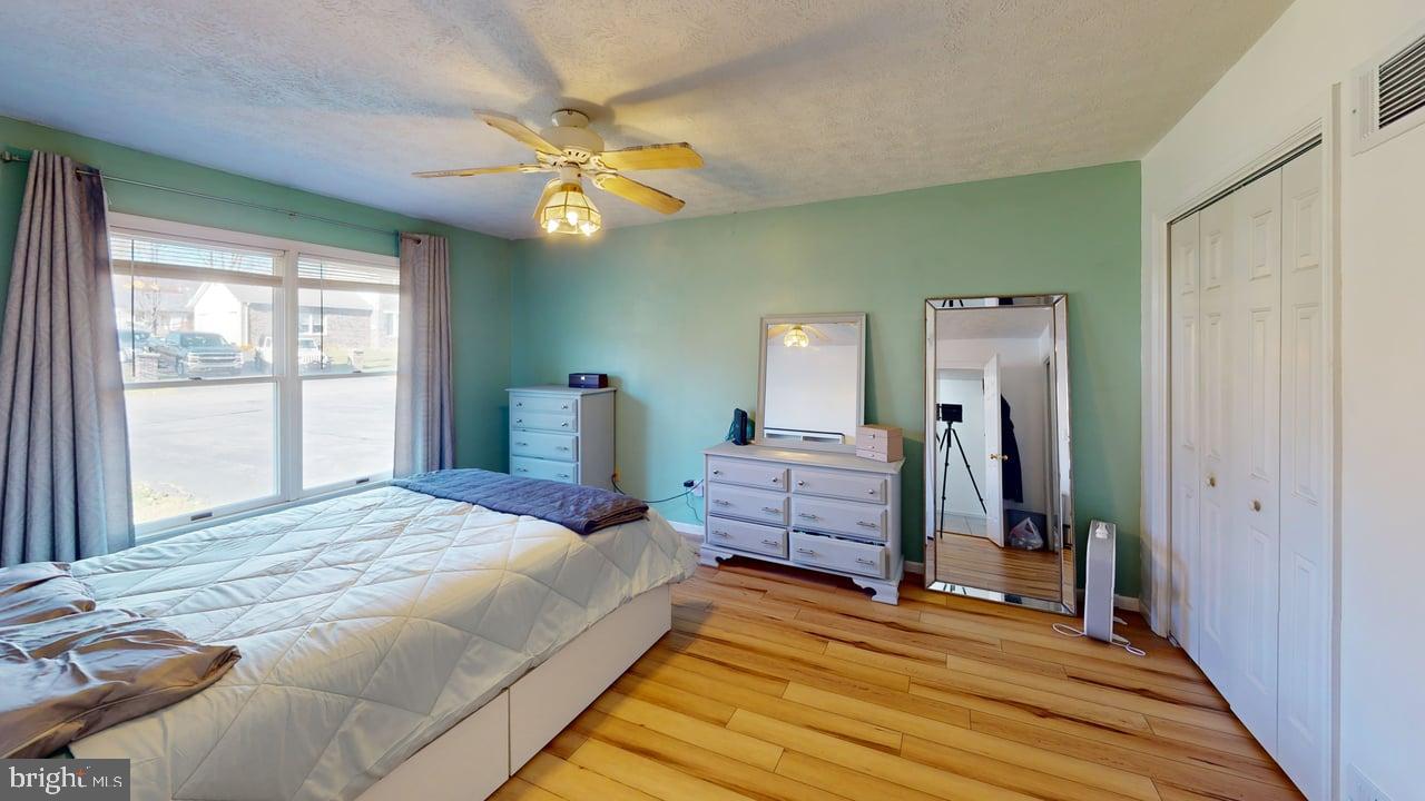 HEALY HEIGHTS - Residential