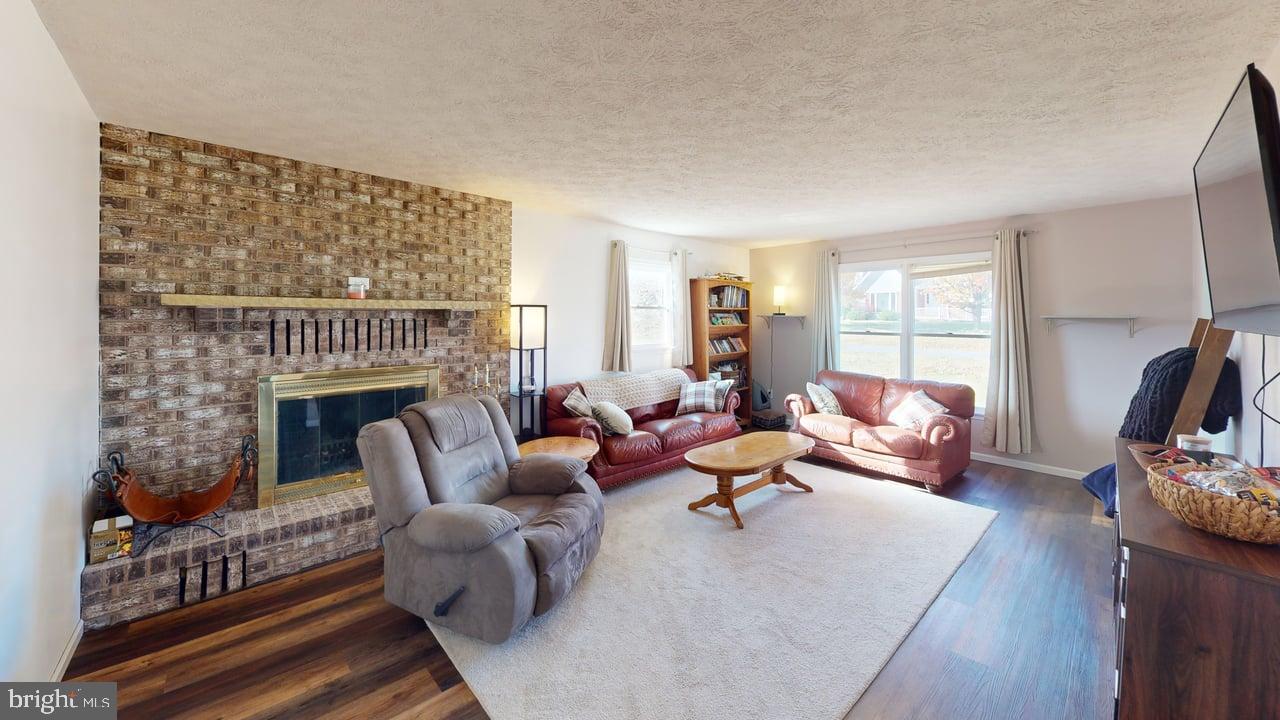 HEALY HEIGHTS - Residential