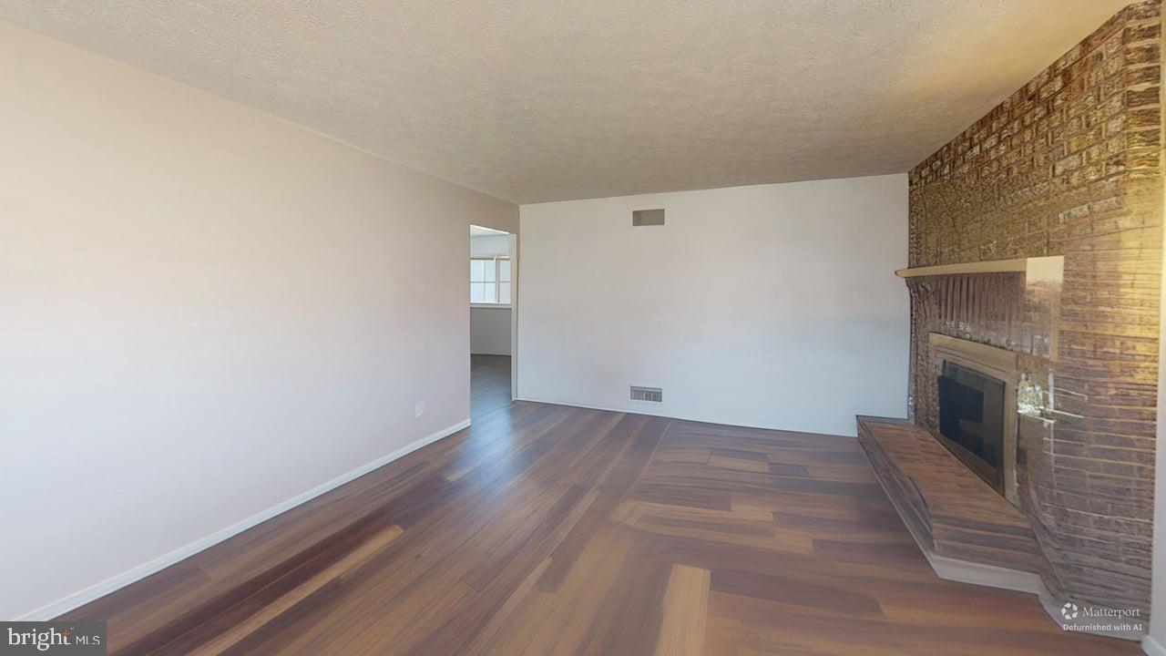 HEALY HEIGHTS - Residential