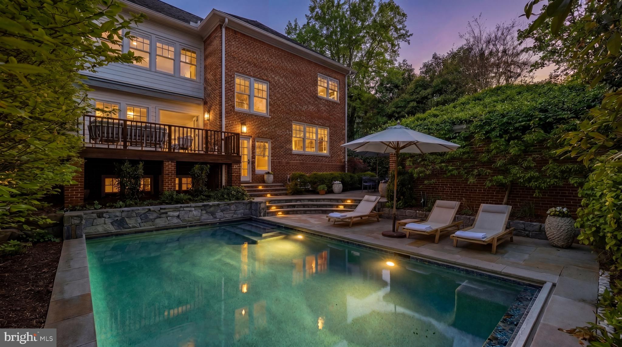 OBSERVATORY CIRCLE - Residential