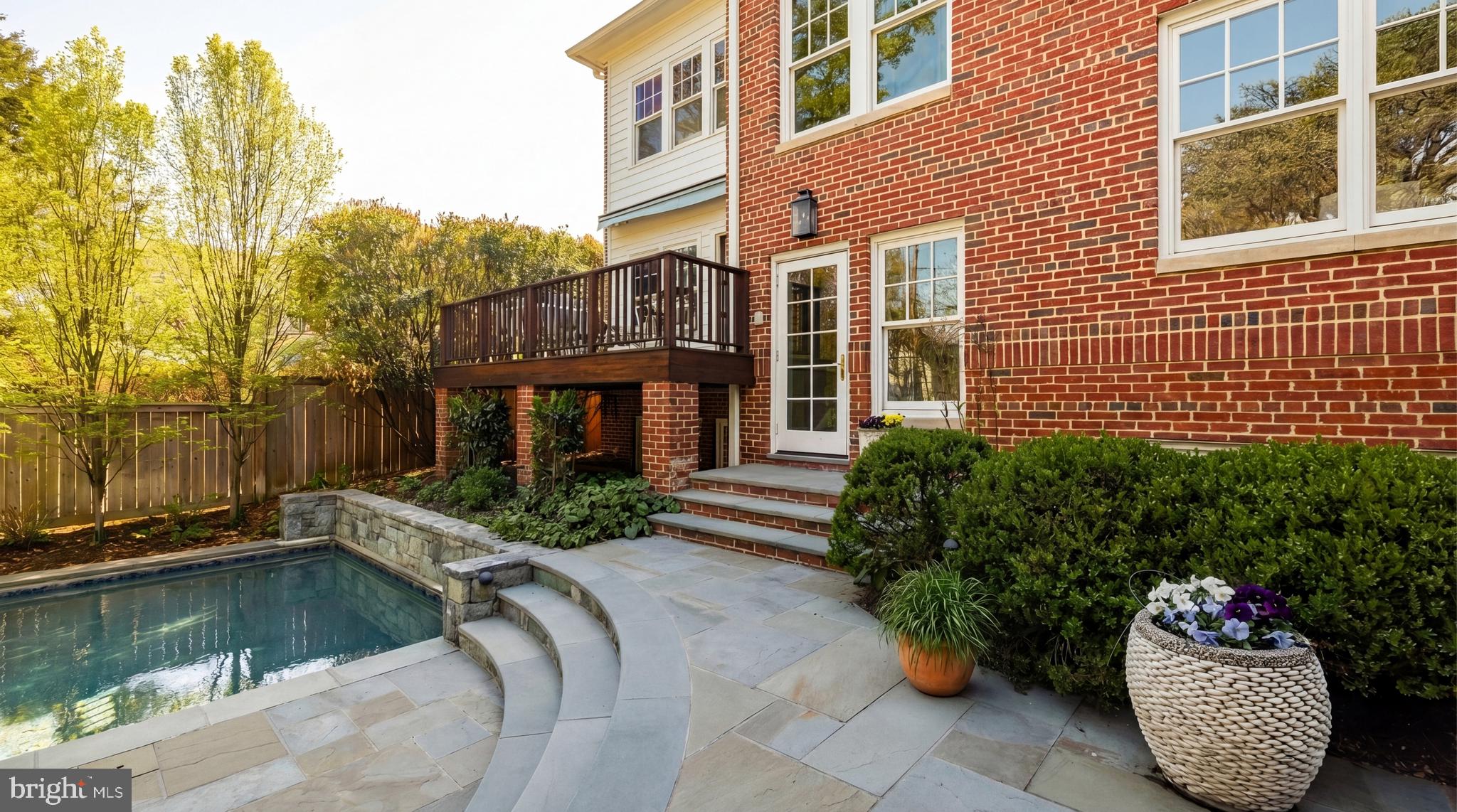 OBSERVATORY CIRCLE - Residential