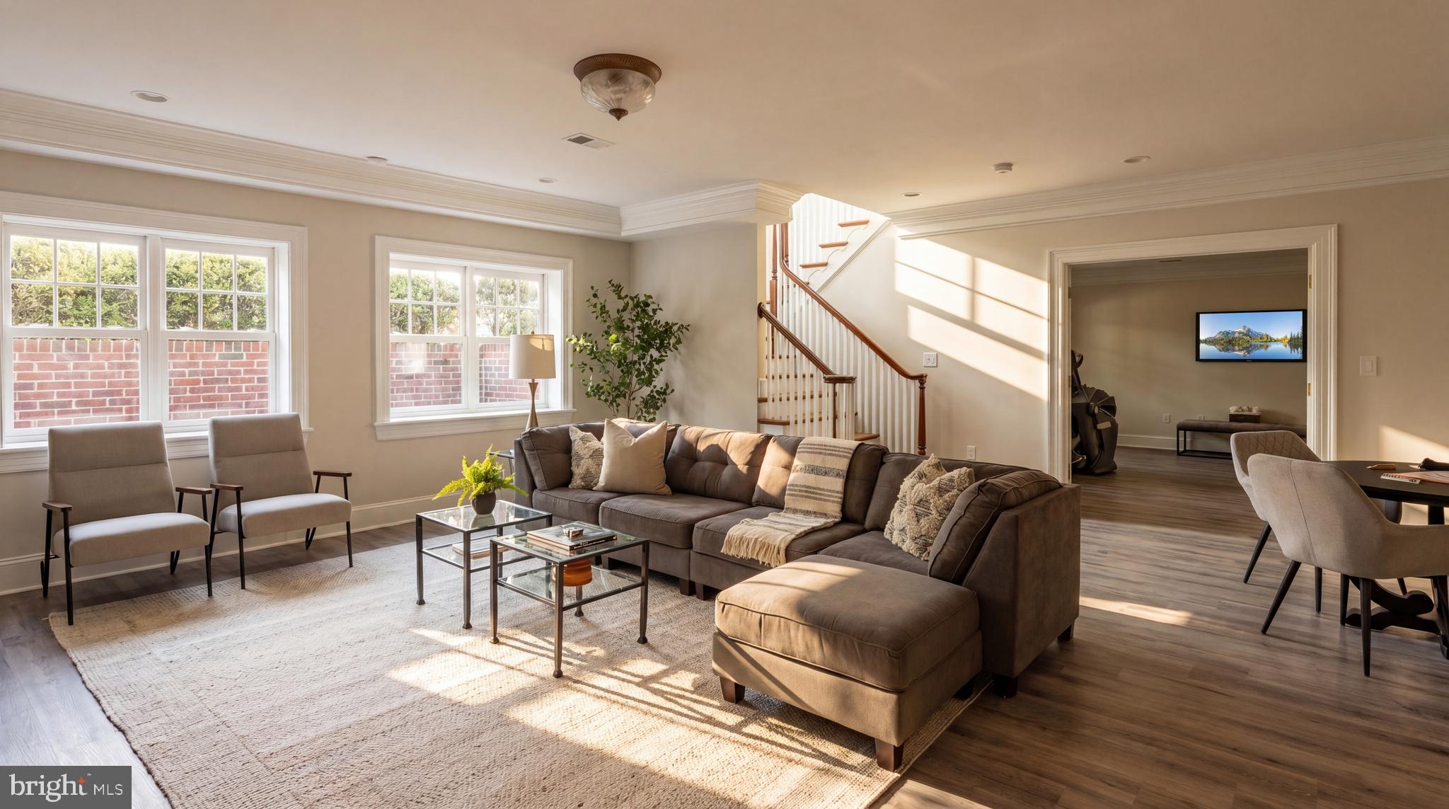 OBSERVATORY CIRCLE - Residential