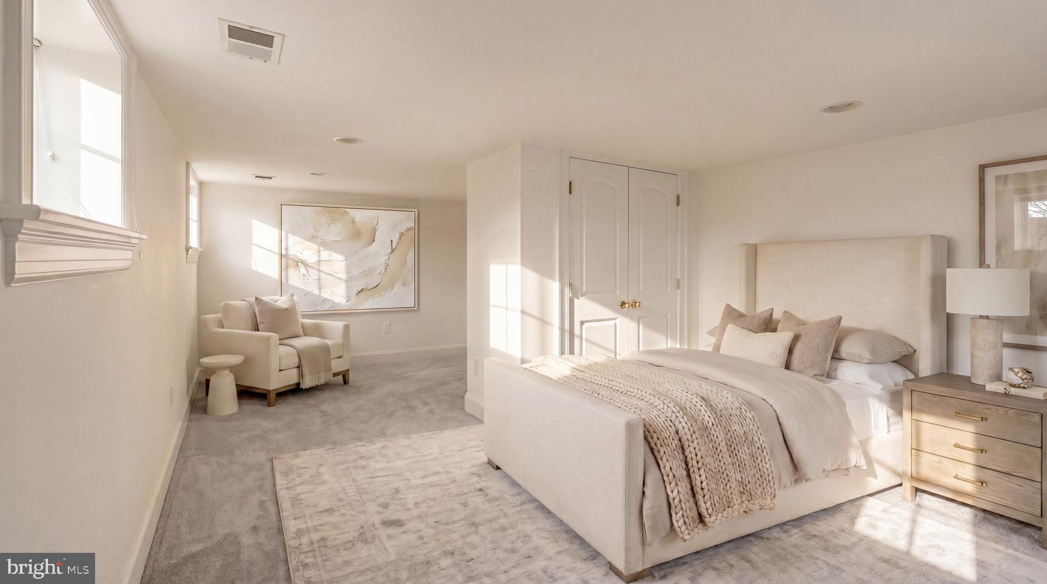 OBSERVATORY CIRCLE - Residential