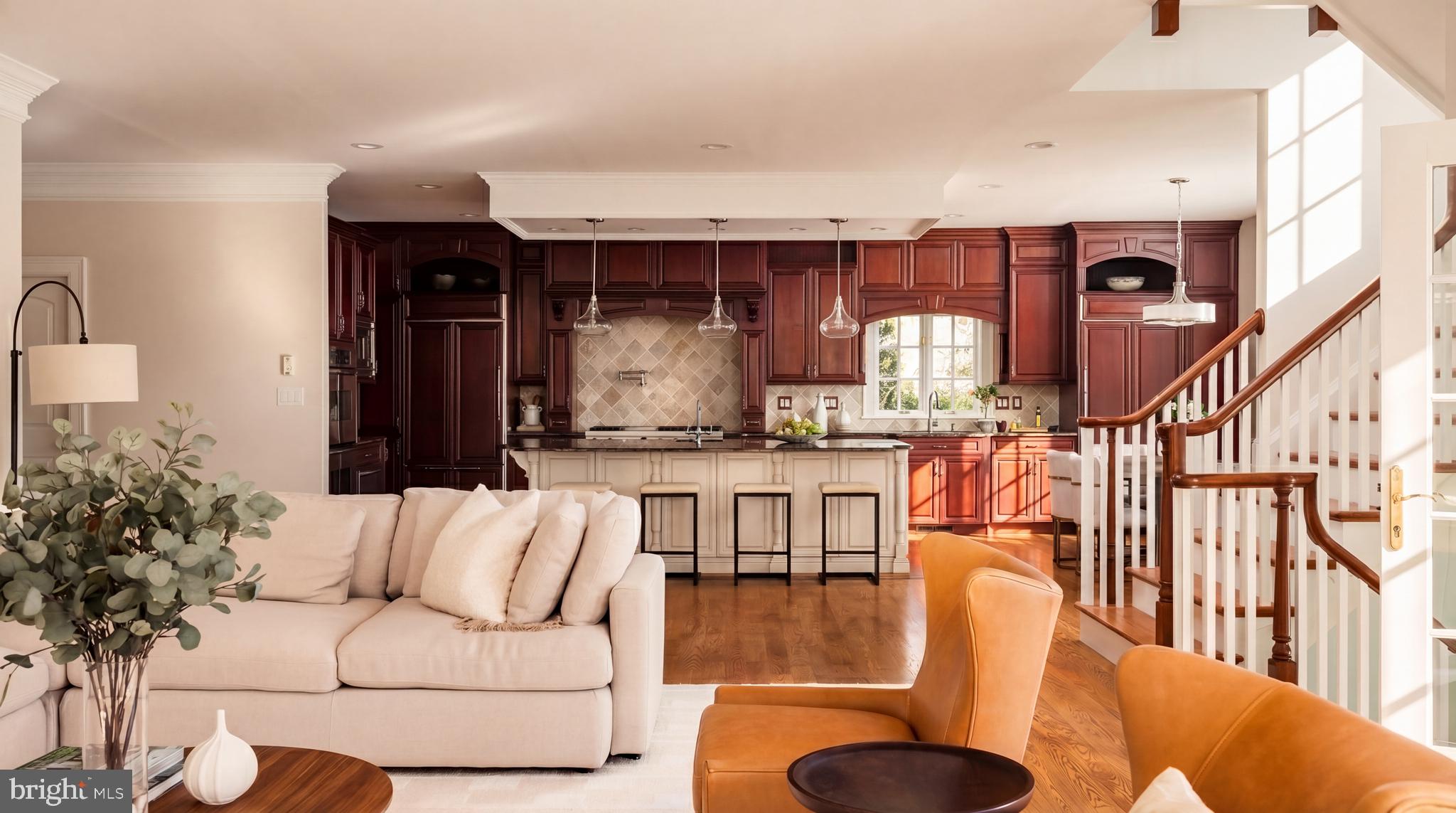 OBSERVATORY CIRCLE - Residential