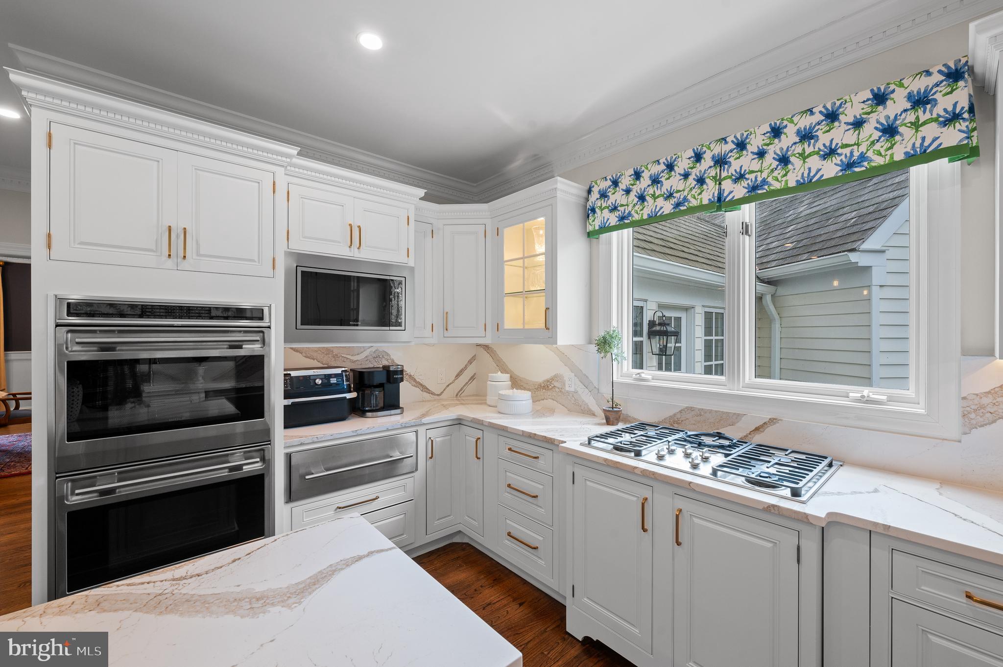 LEOPARD FARMS - Residential