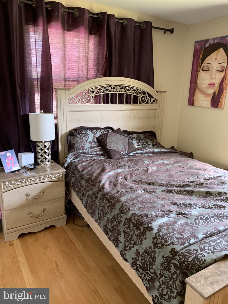 COUNTRY CLUB MANOR - Residential Lease