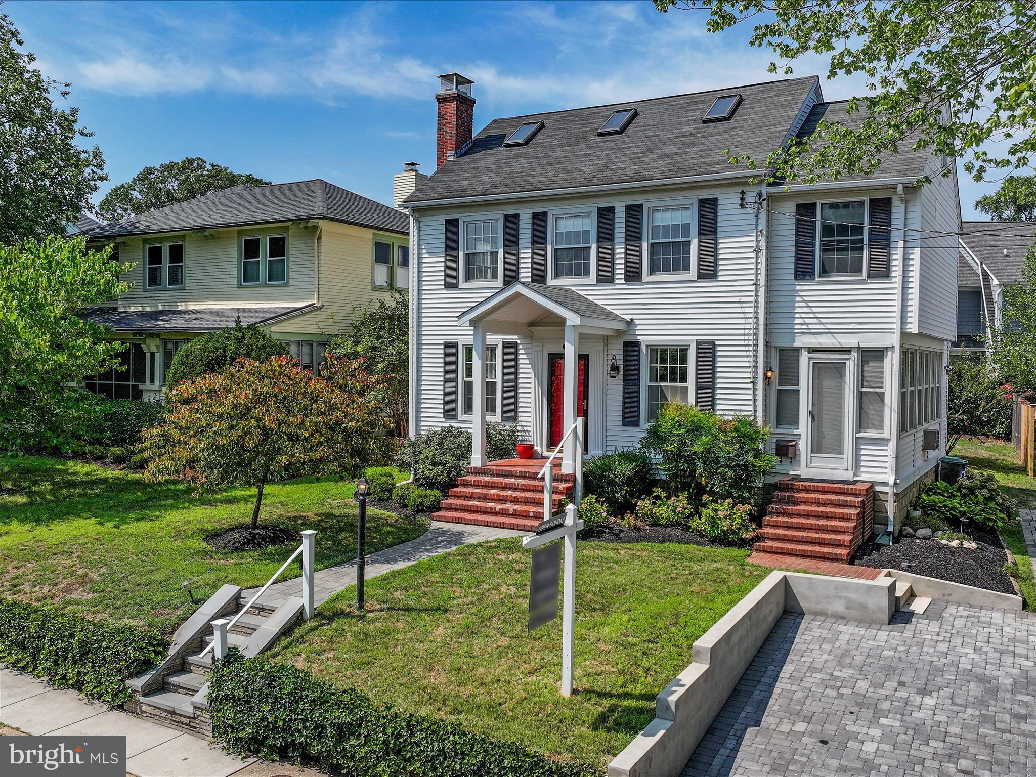 MURRAY HILL - Residential