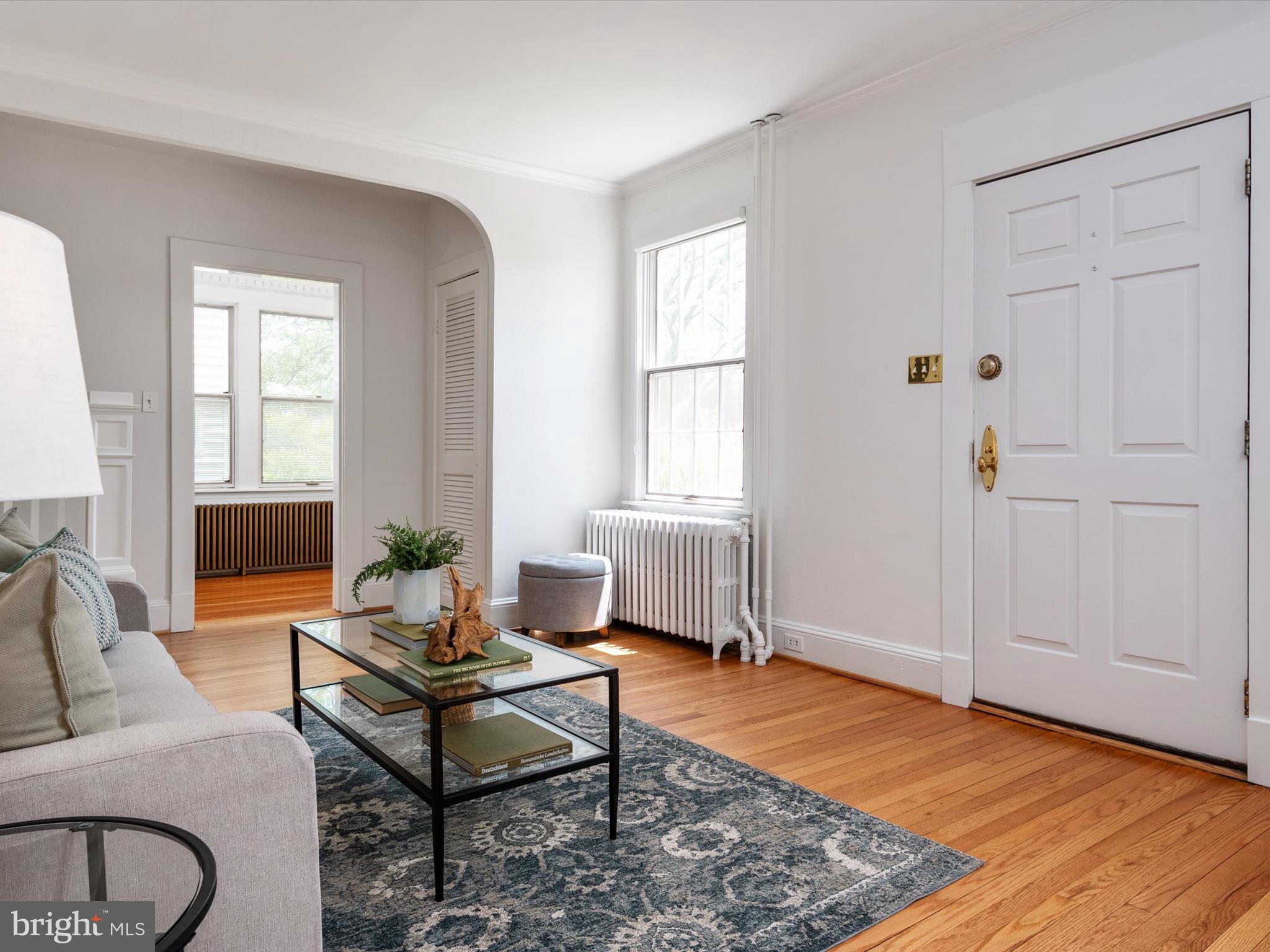 MURRAY HILL - Residential