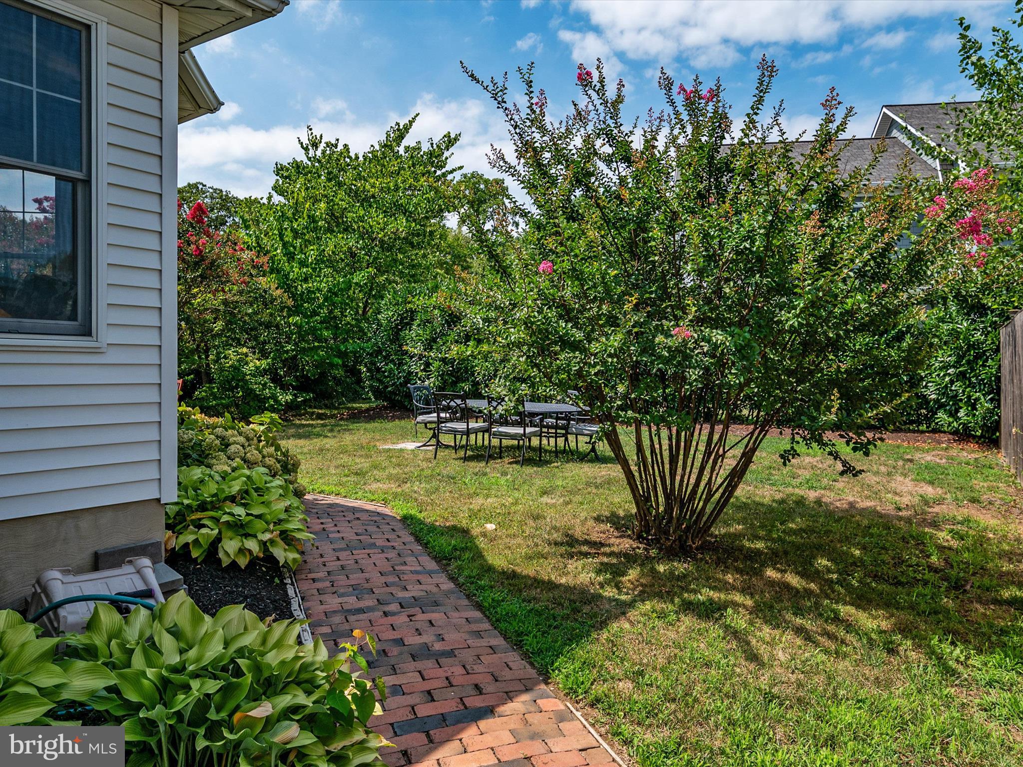 MURRAY HILL - Residential