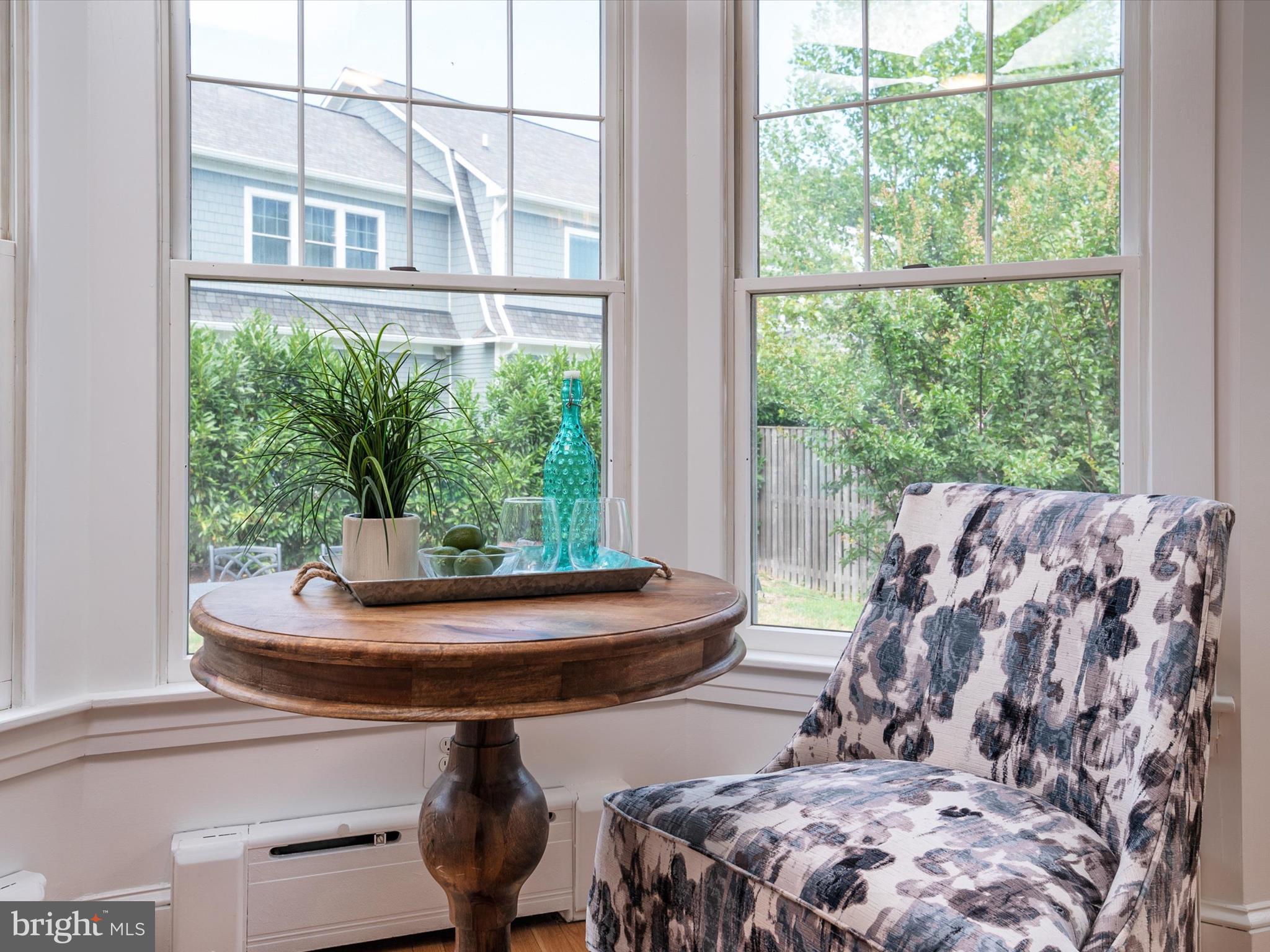 MURRAY HILL - Residential