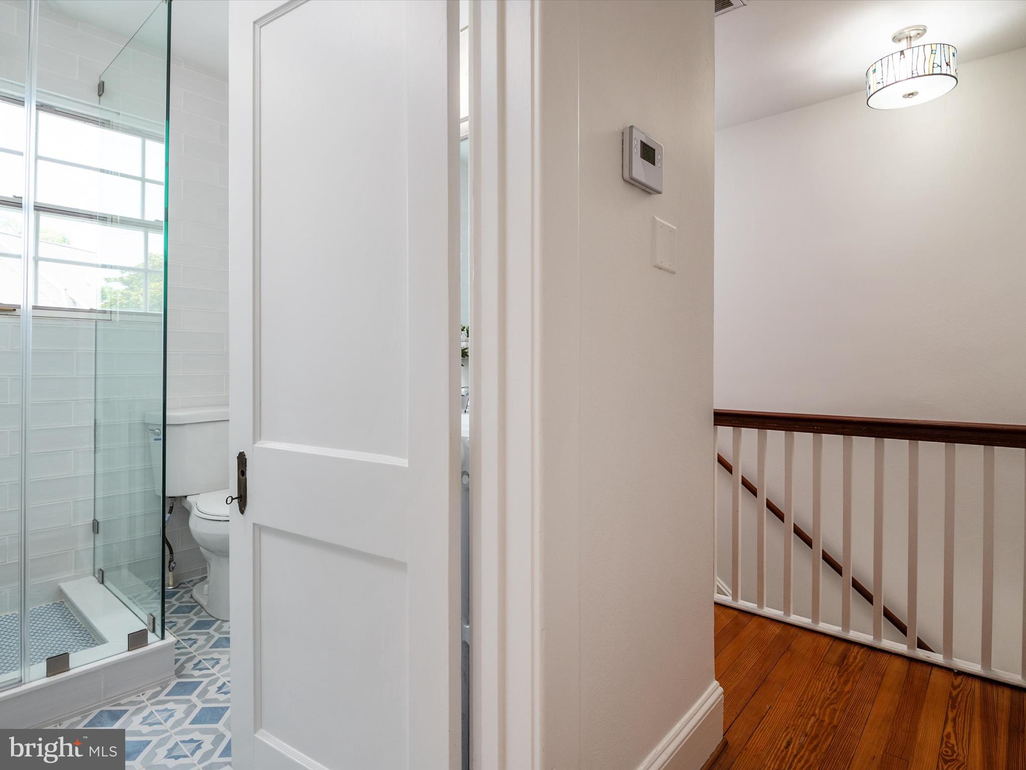 MURRAY HILL - Residential