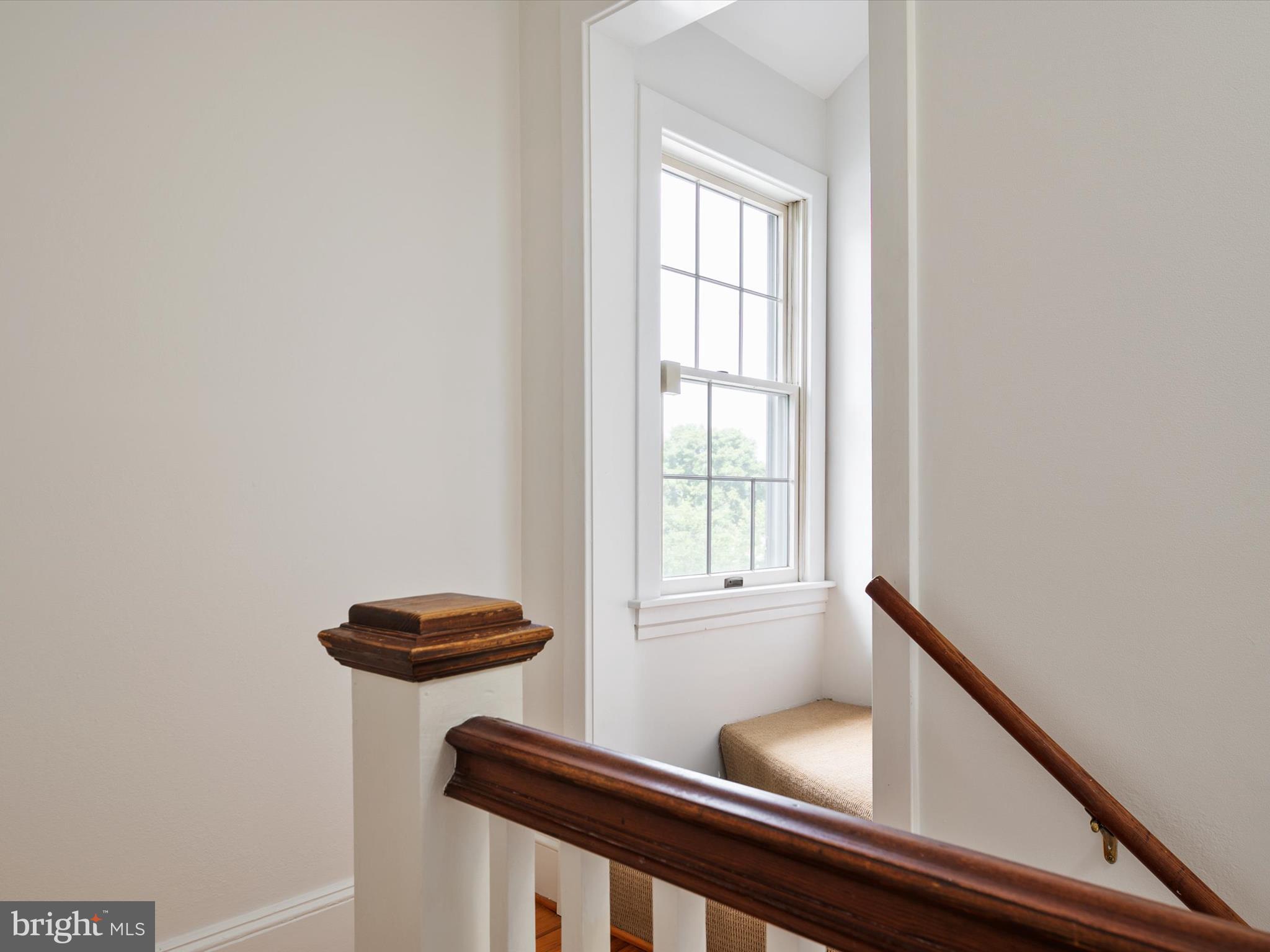 MURRAY HILL - Residential