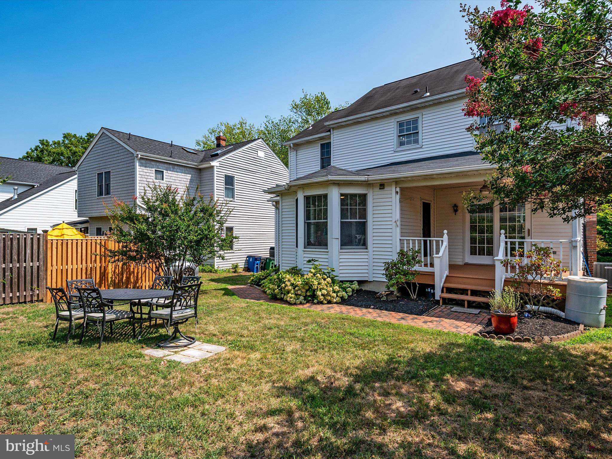 MURRAY HILL - Residential