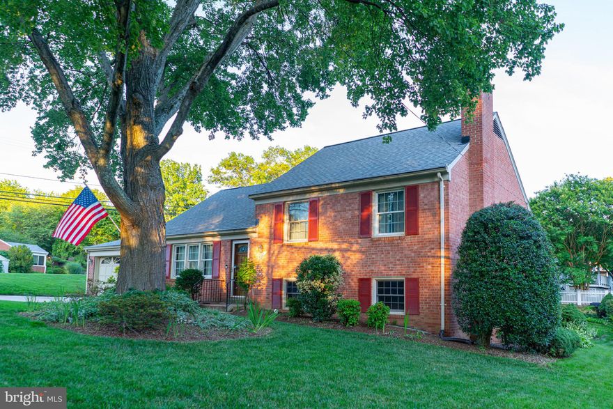 The all brick property sits on a beautifully landscaped .3 acre lot and is located in the Woodson High School pyramid!  It has 4 BB and 3 full BR.  hardwood flooring, modern kitchen with stainless steel appliances. Fully finished basement with a wood burning fireplace. A beautiful large Sun room that can be used all year round. Conveniently located minutes from the shopping area, IIda community pool, 495, Inova Fairfax Hospital and George Mason University .