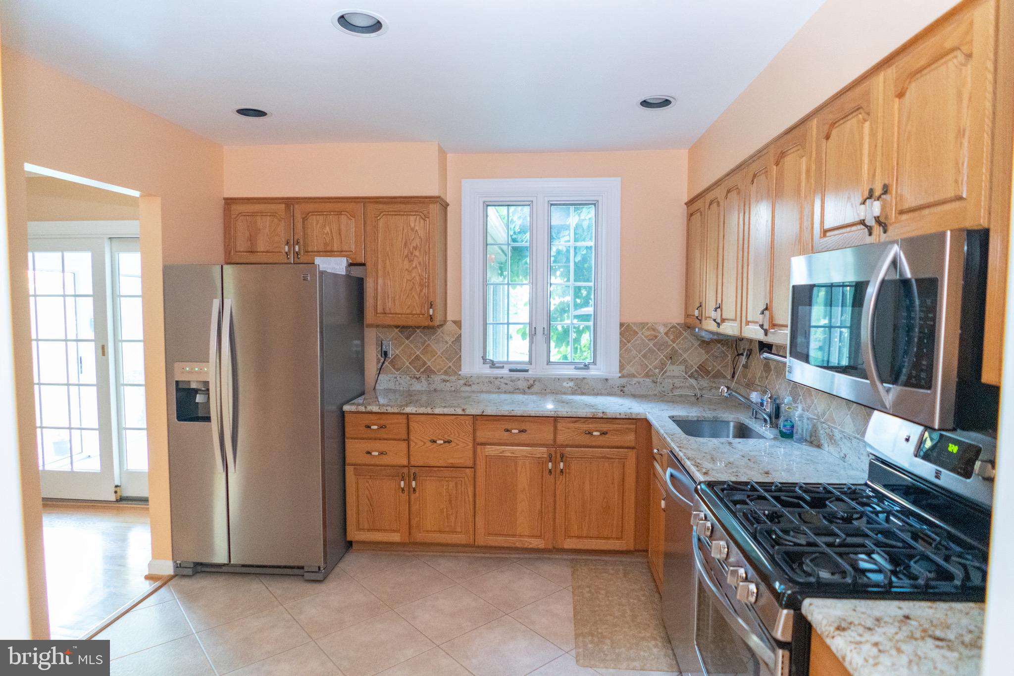 WILLOW WOODS - Residential Lease