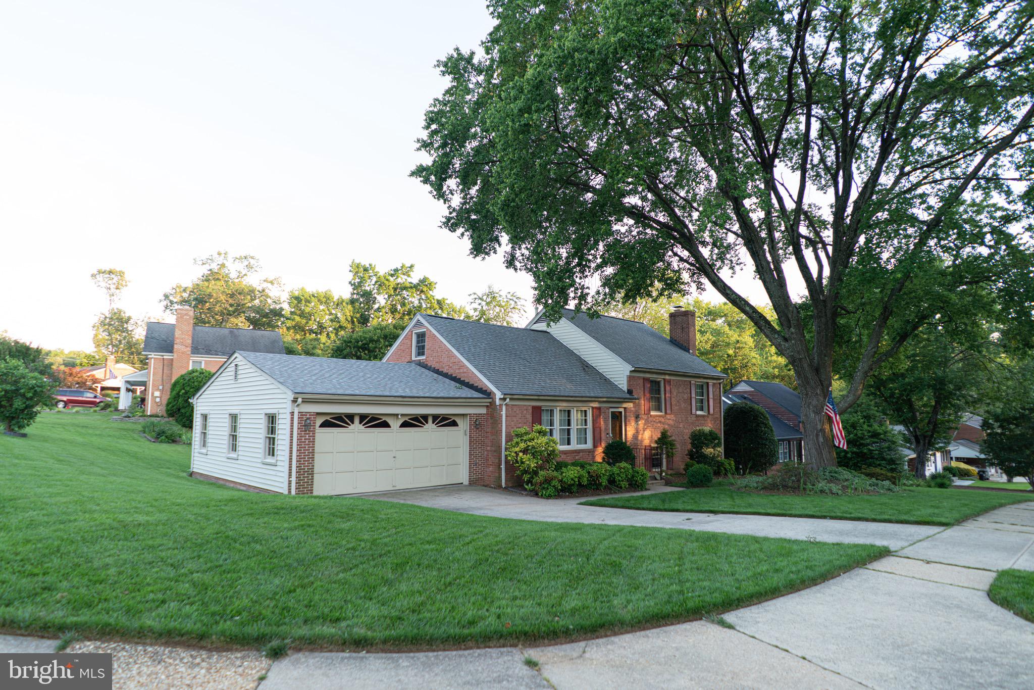 WILLOW WOODS - Residential Lease