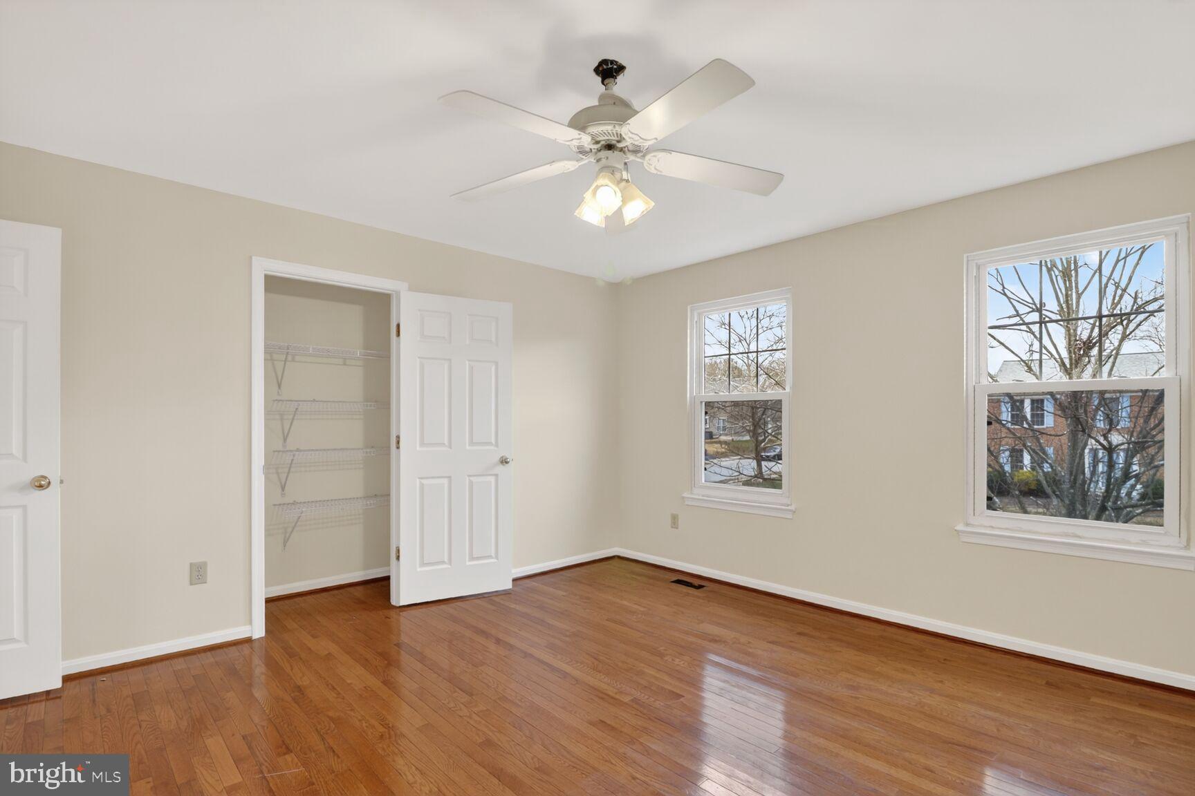 FOX CHASE - Residential