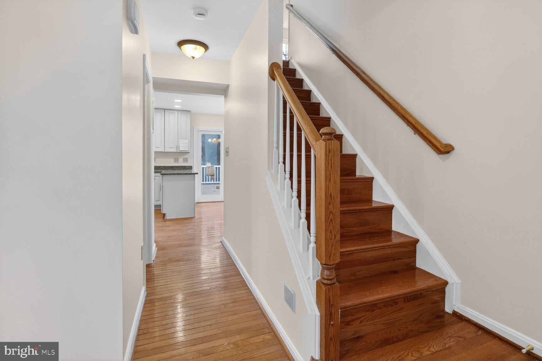 FOX CHASE - Residential