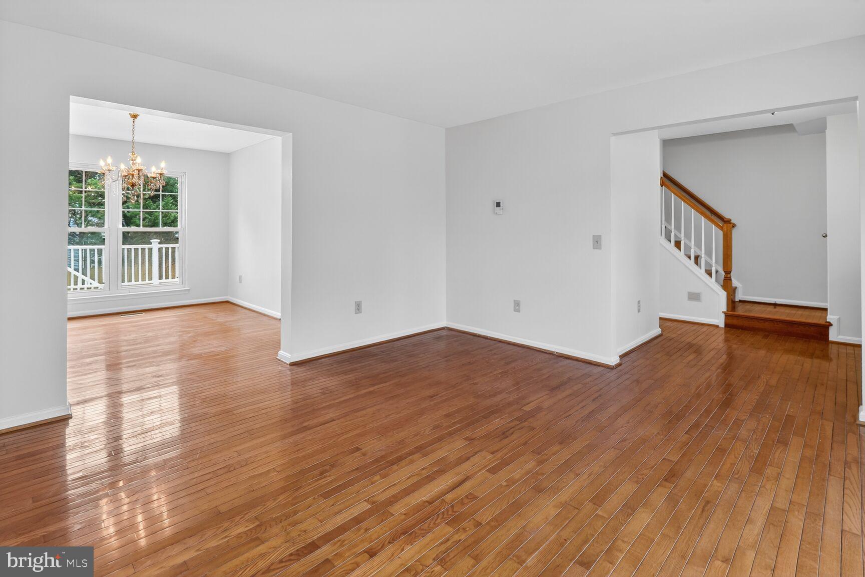 FOX CHASE - Residential