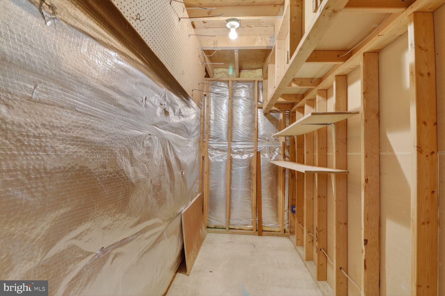 FOX CHASE - Residential