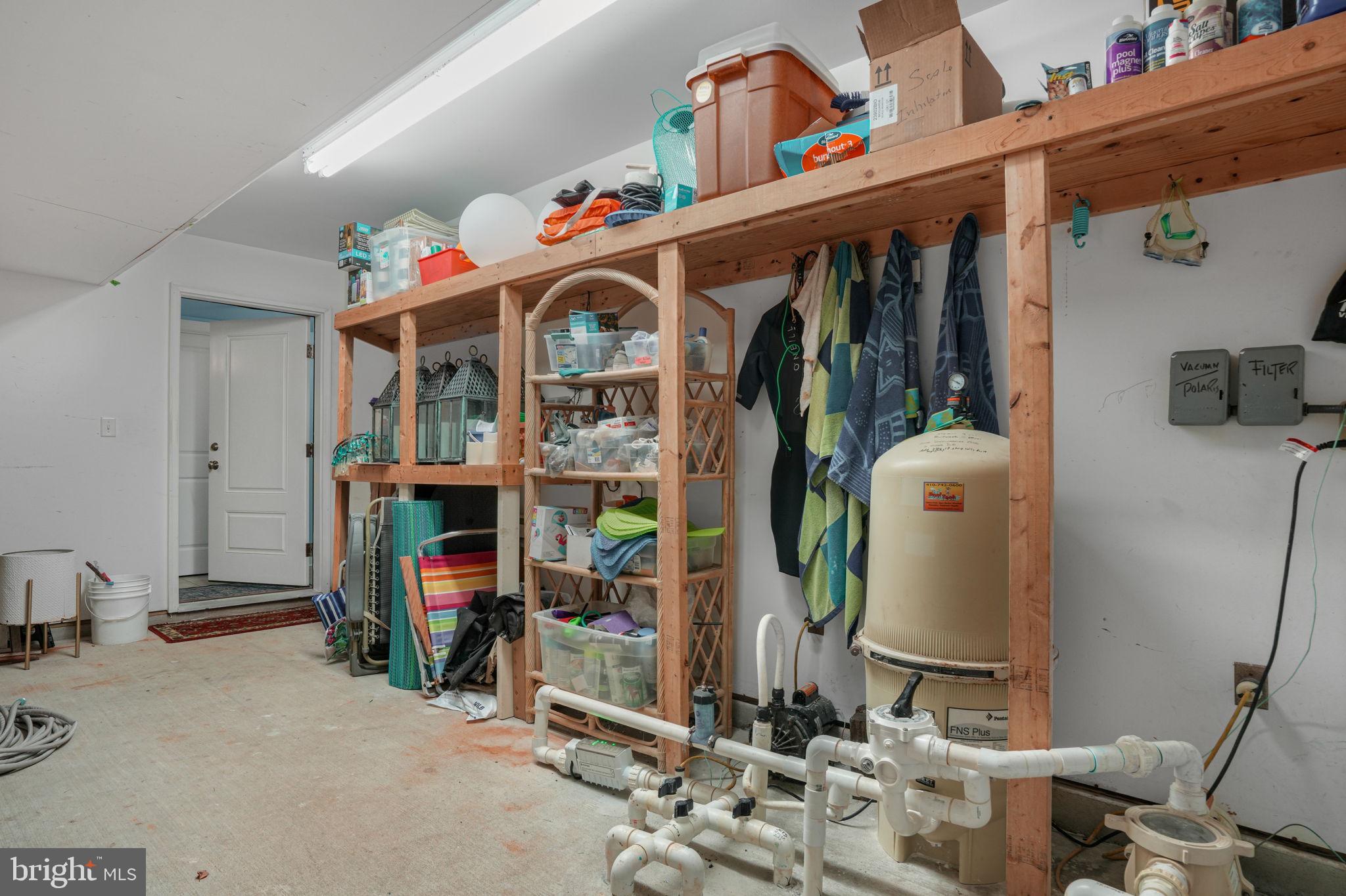 SOUTH POINT FARMS - Residential