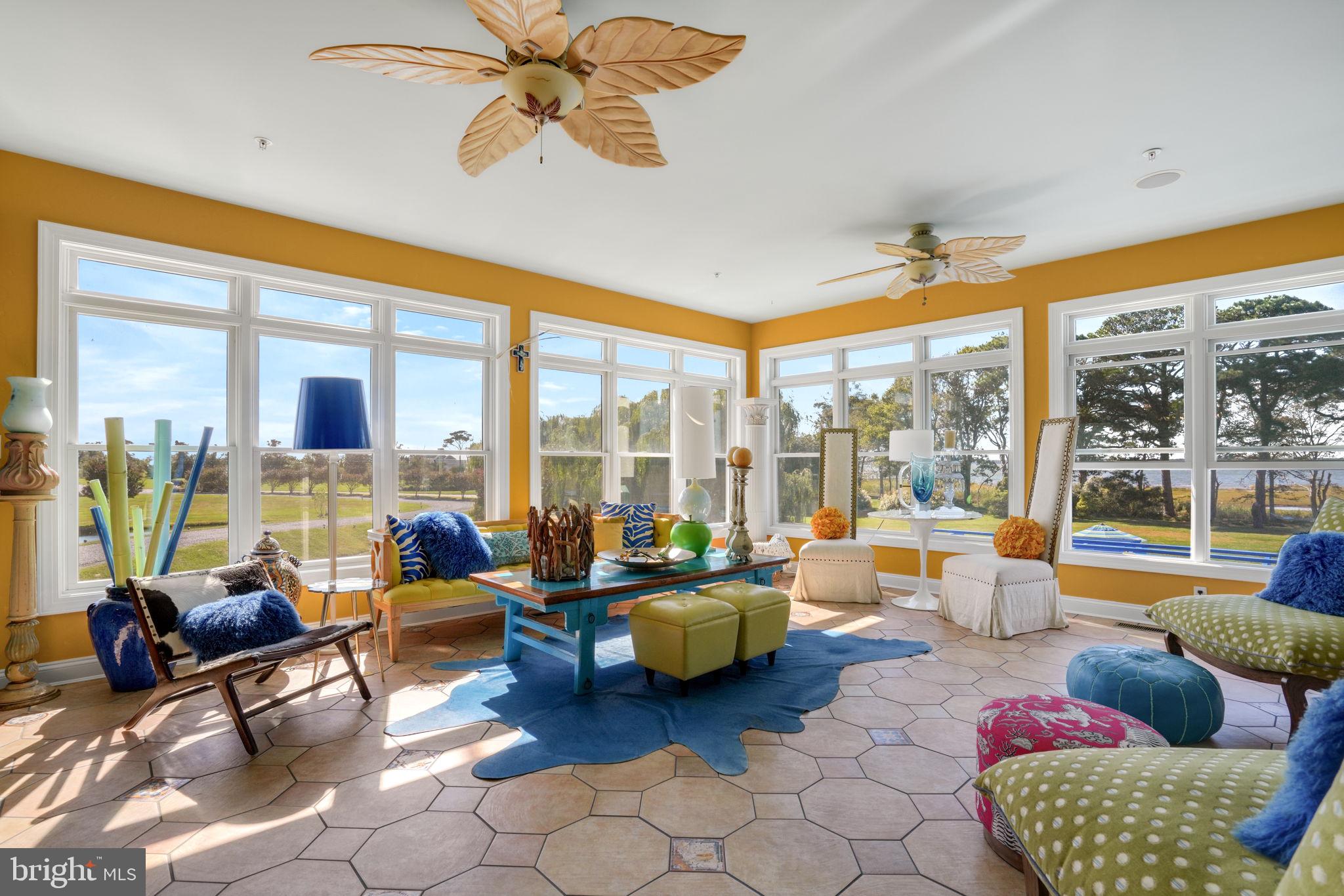 SOUTH POINT FARMS - Residential