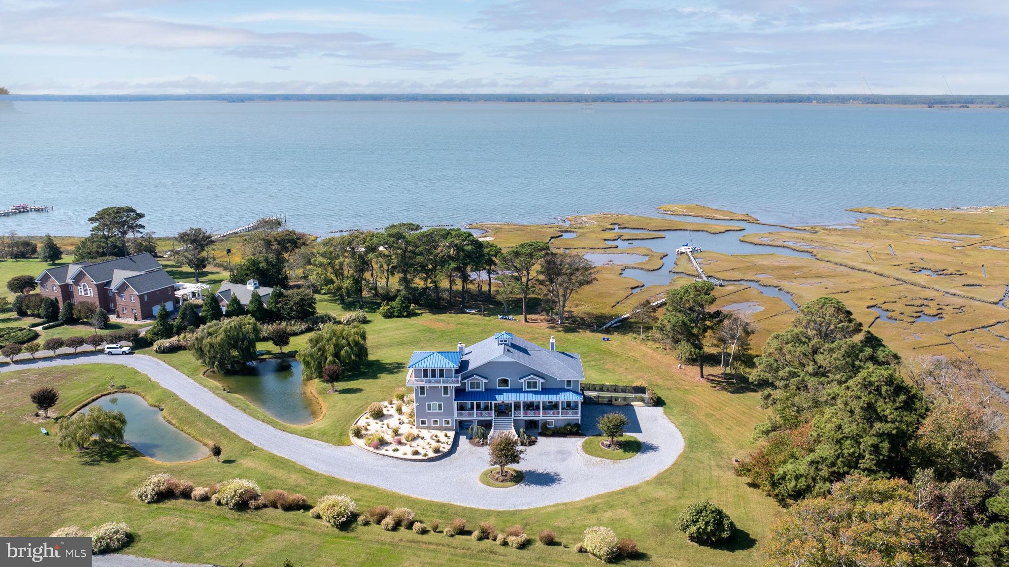 SOUTH POINT FARMS - Residential