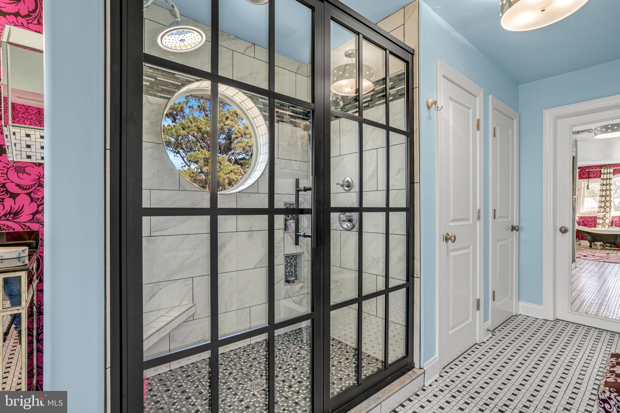 SOUTH POINT FARMS - Residential