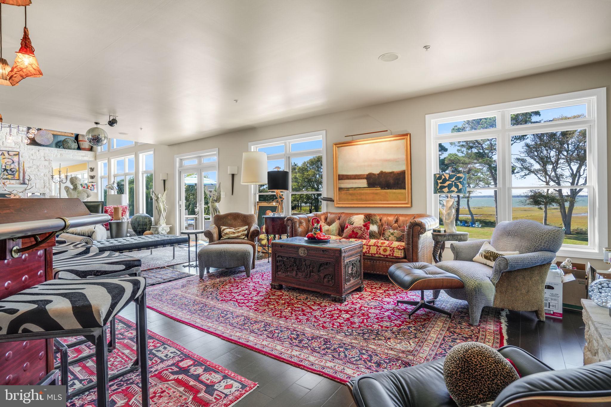 SOUTH POINT FARMS - Residential