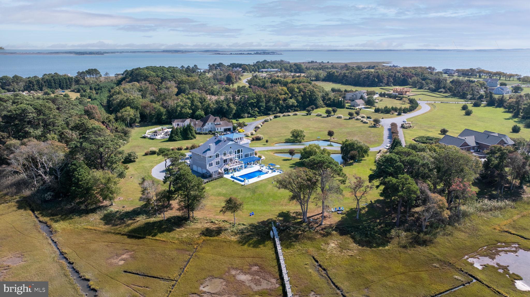 SOUTH POINT FARMS - Residential