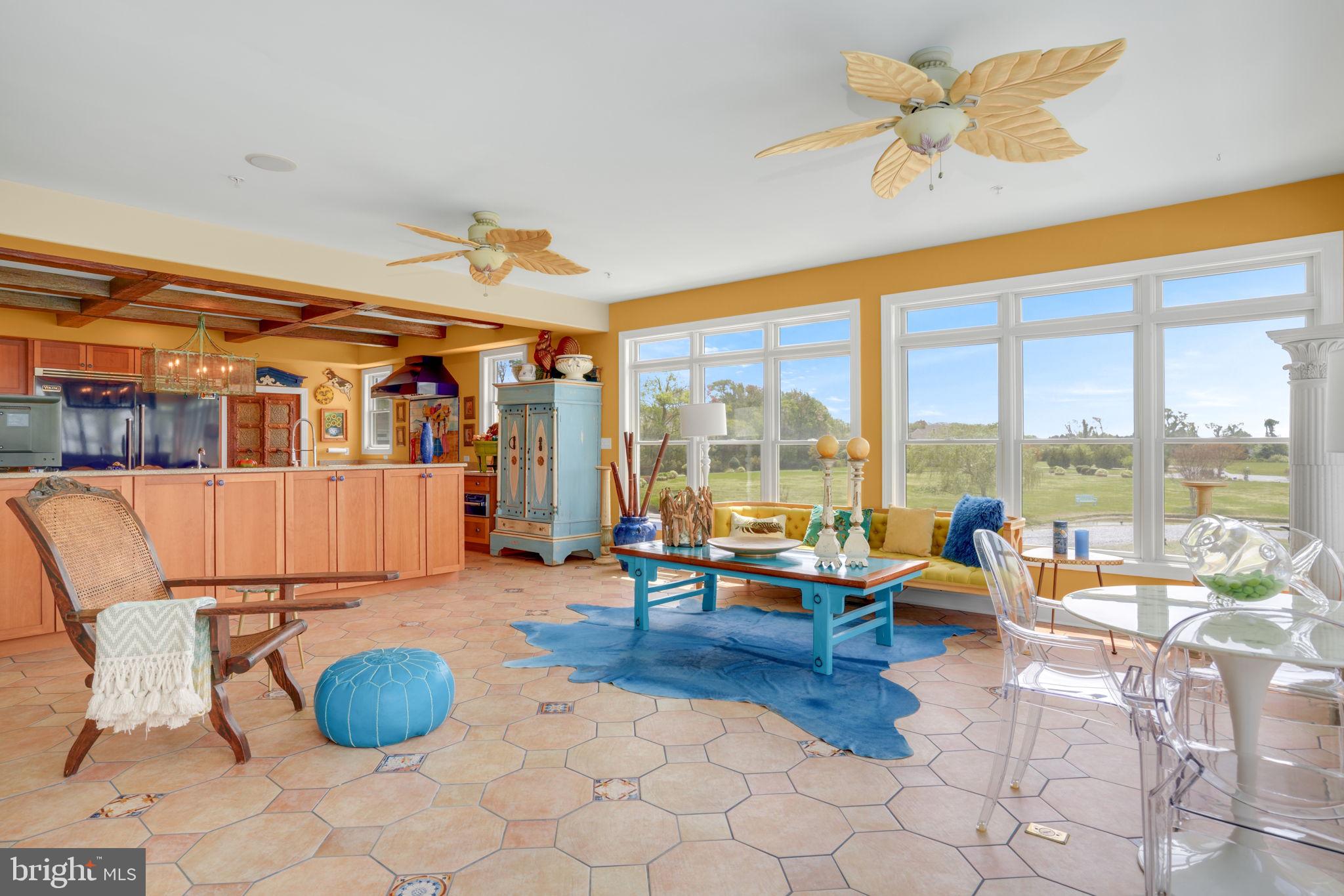 SOUTH POINT FARMS - Residential