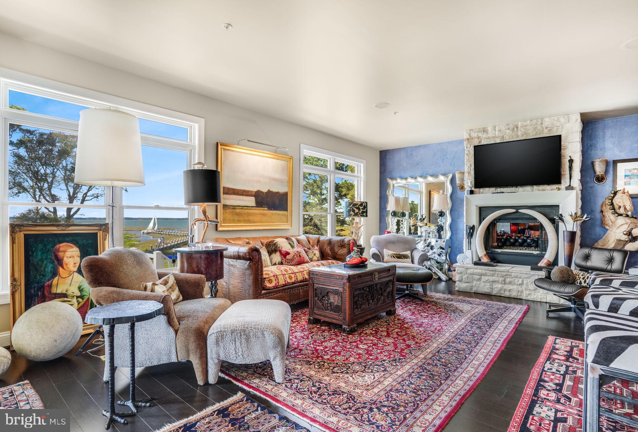 SOUTH POINT FARMS - Residential