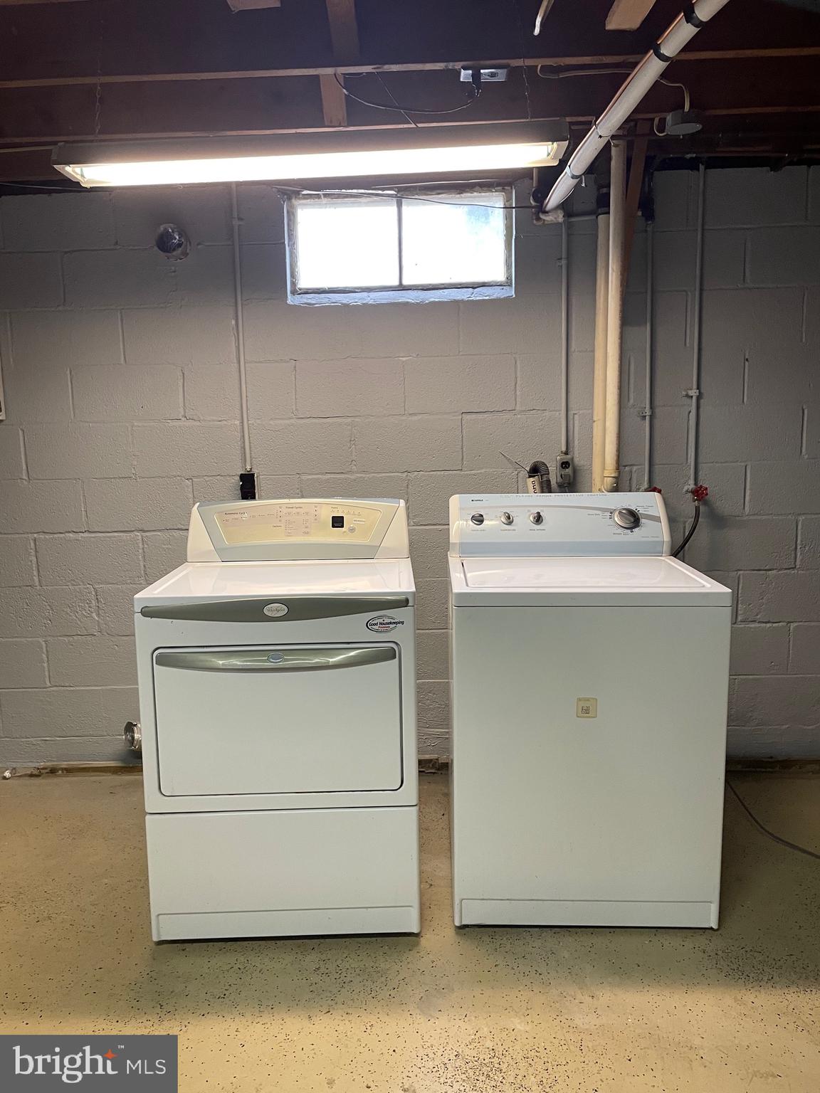 EAST PENNSBORO - Residential