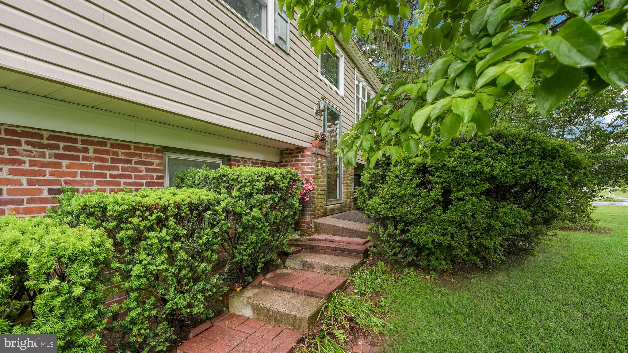 152 SUNSET DRIVE