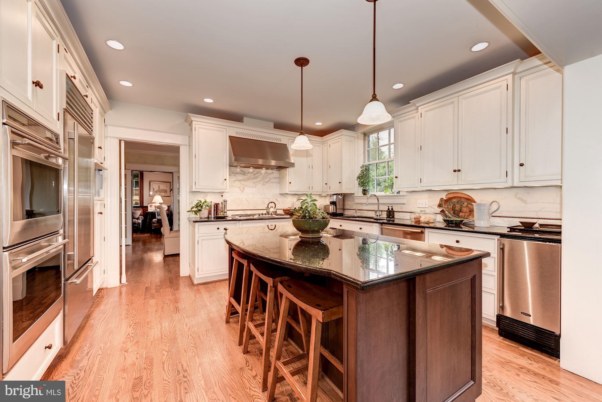 ROSEMONT - Residential