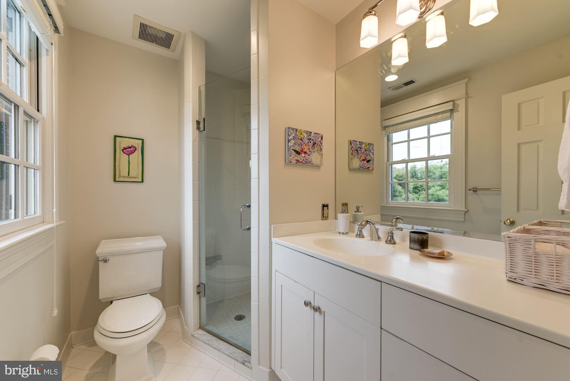 ROSEMONT - Residential