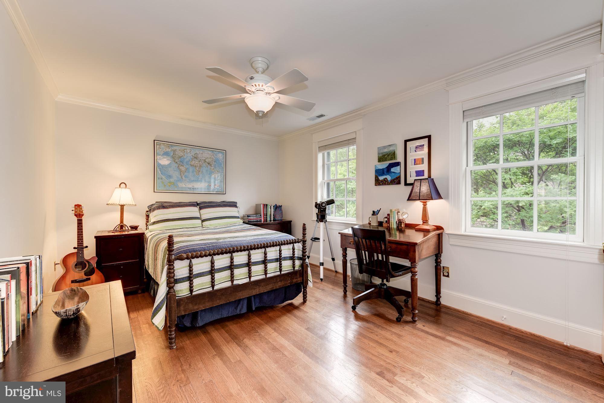 ROSEMONT - Residential