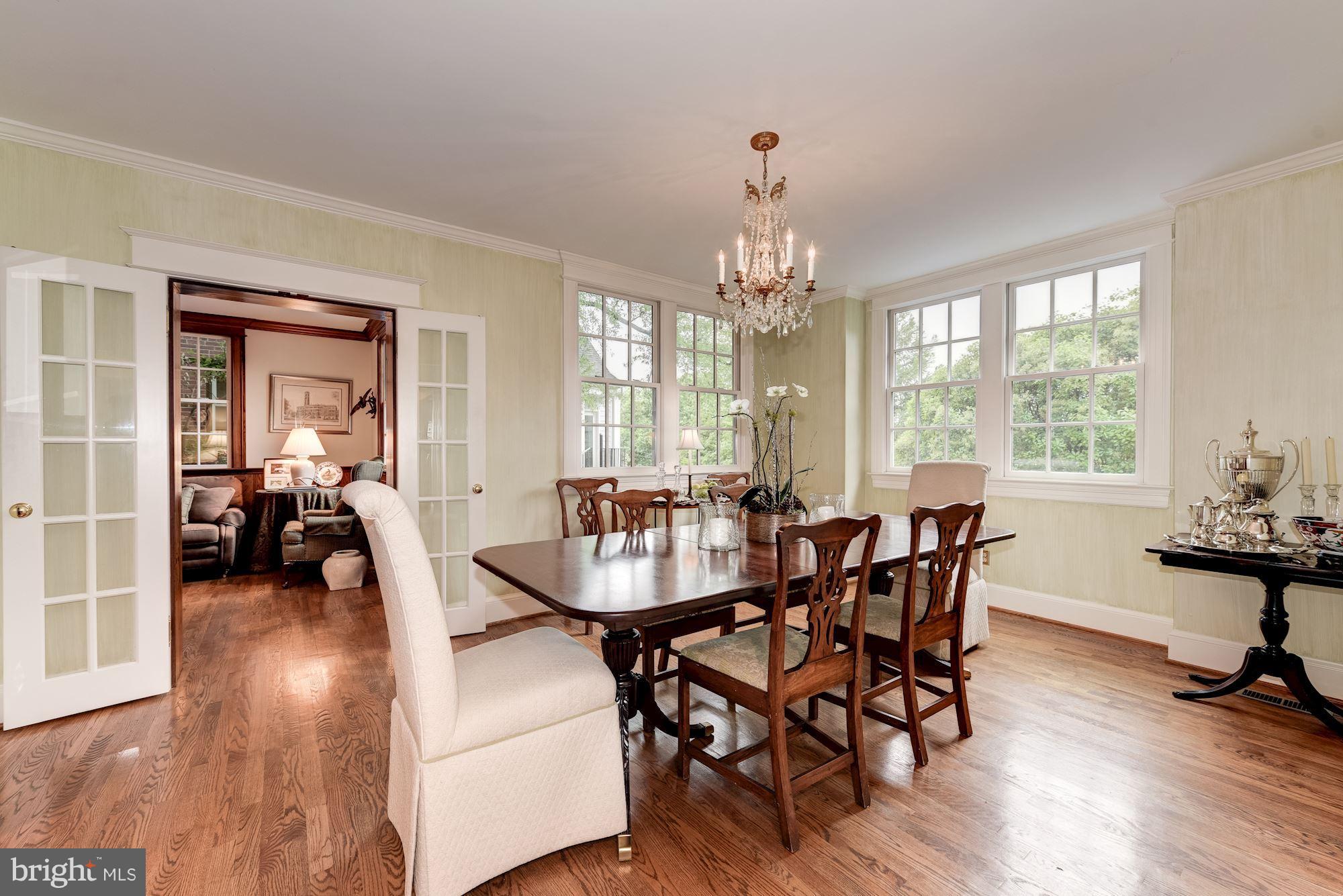 ROSEMONT - Residential