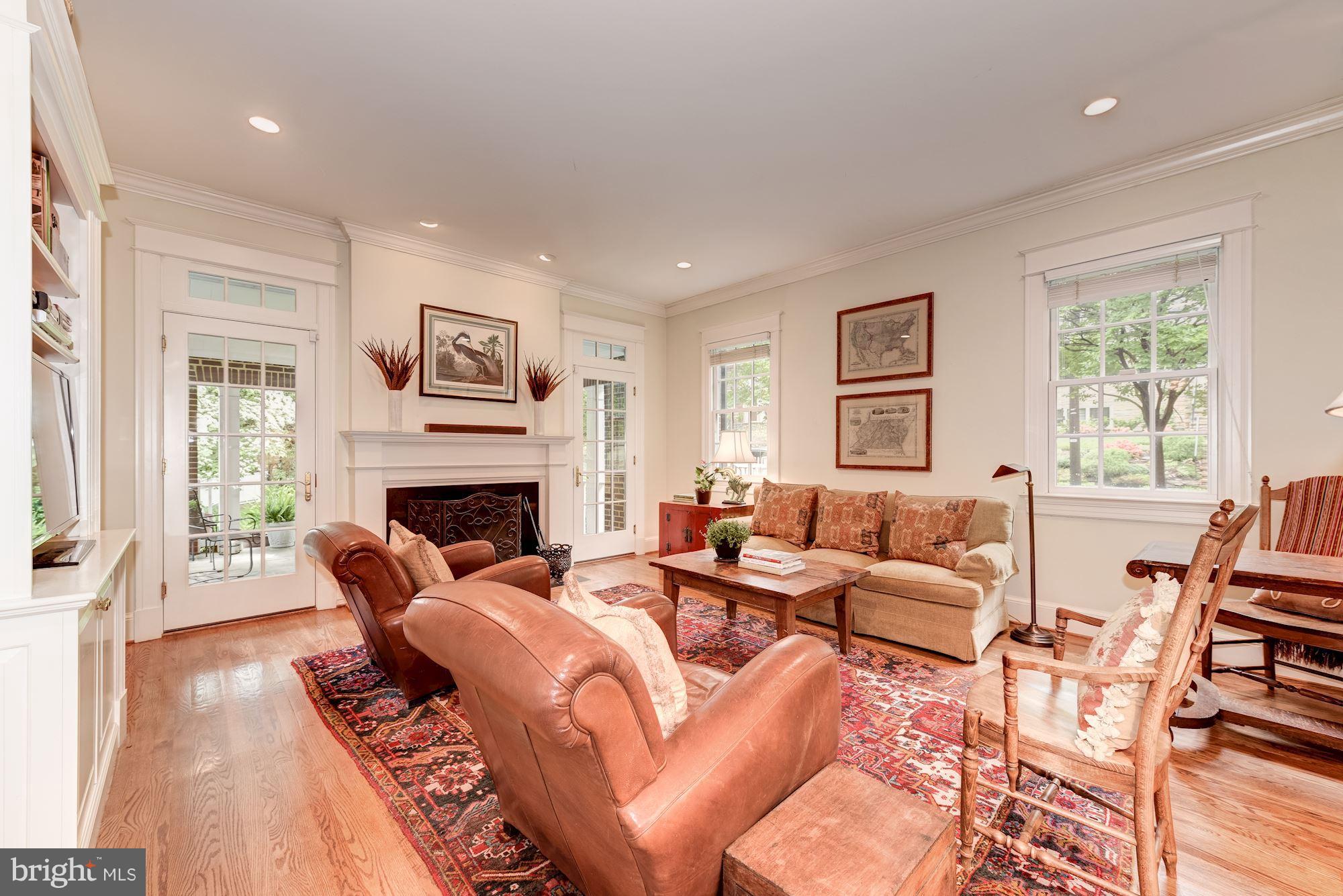 ROSEMONT - Residential