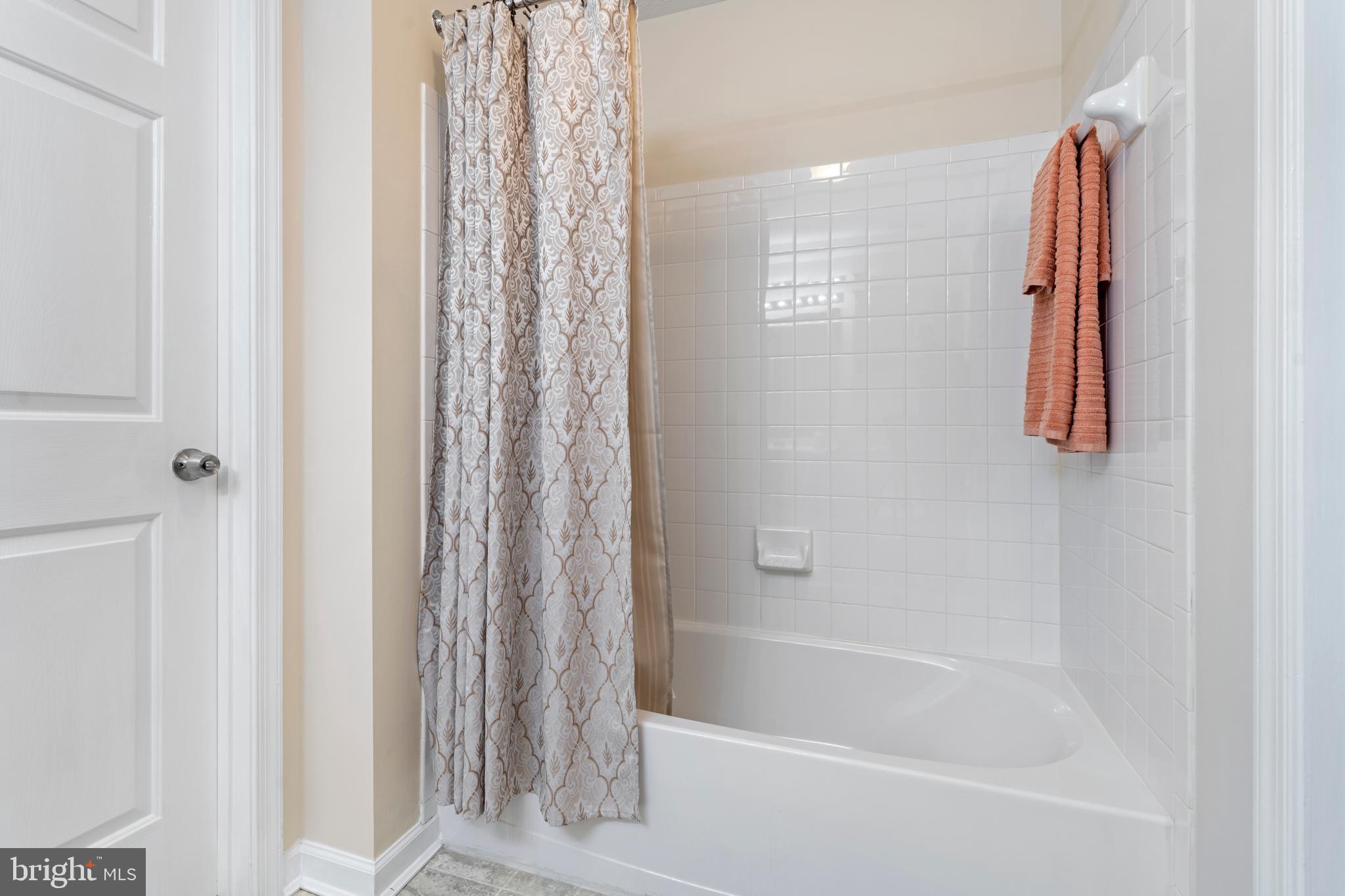 PERRY HALL FARMS GARDEN CONDOS - Residential